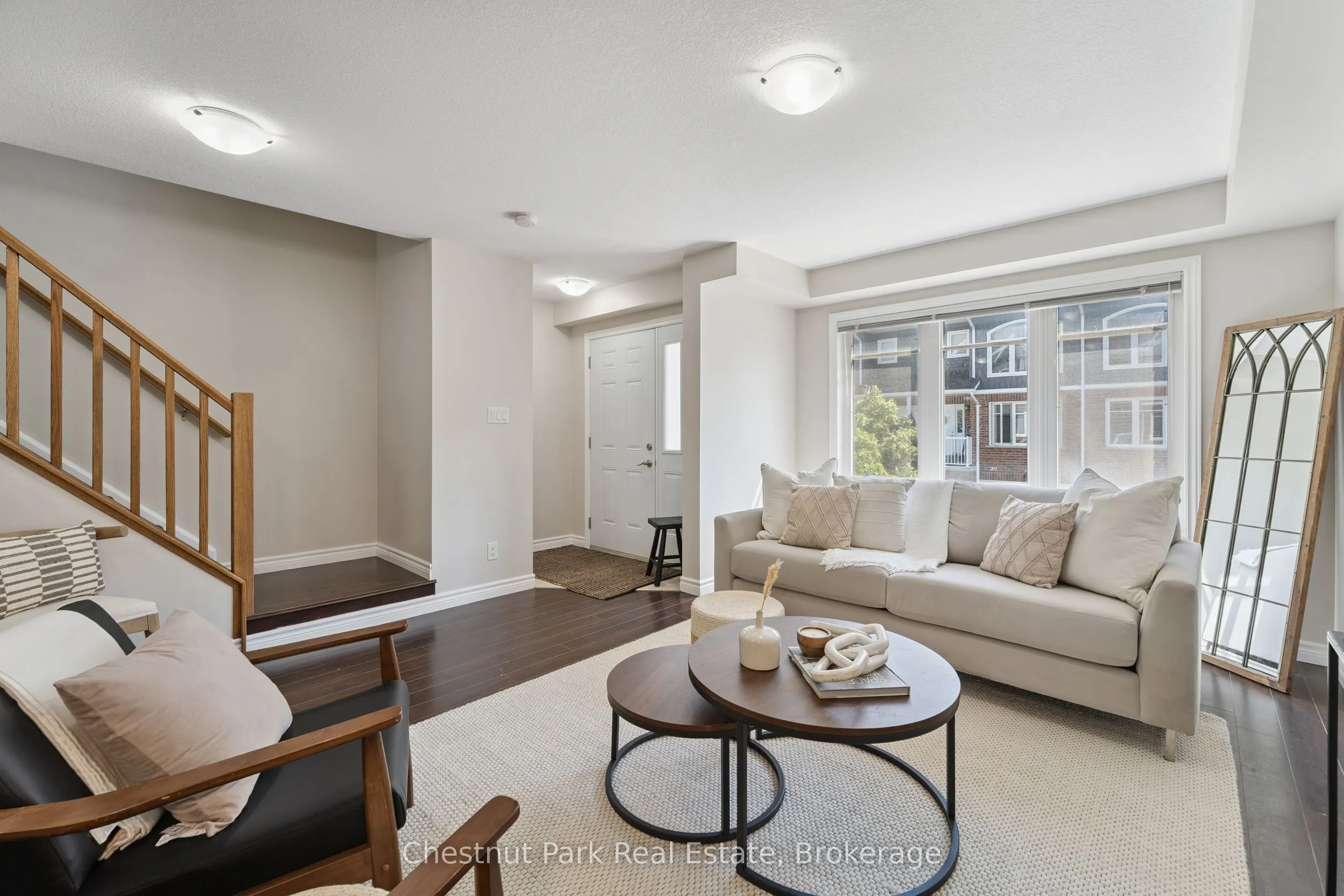 37 Silver Street, #19