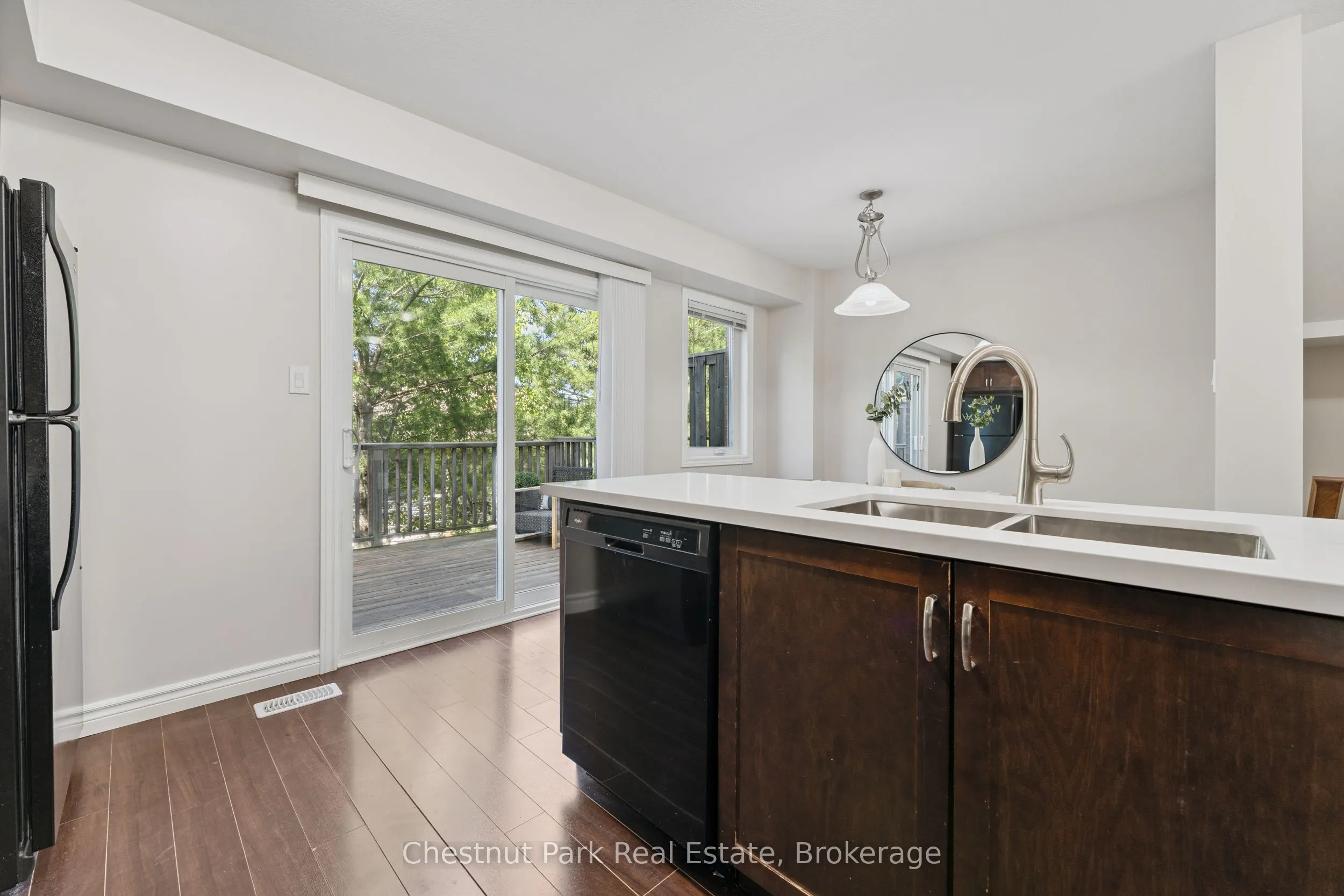 37 Silver Street, #19
