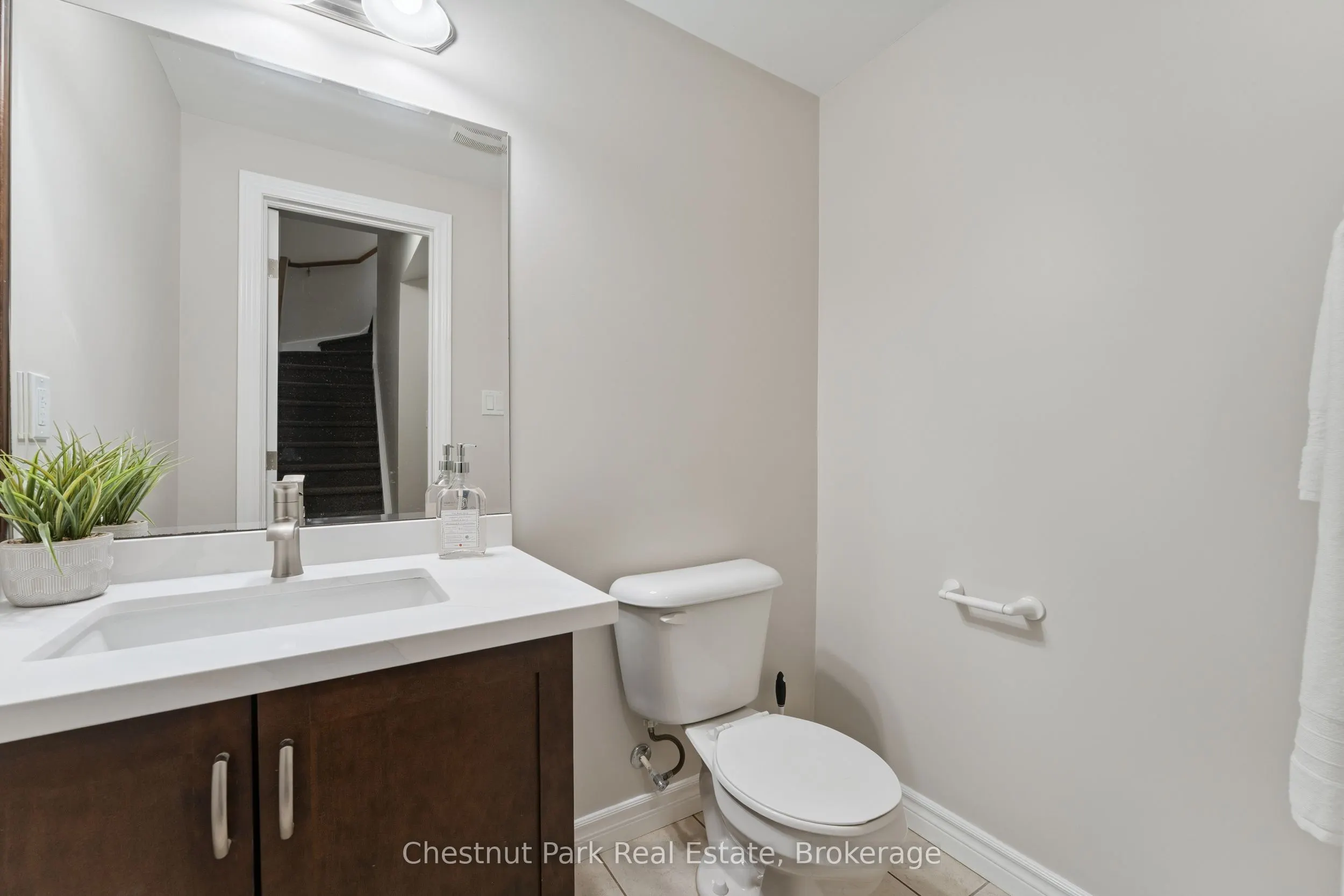 37 Silver Street, #19