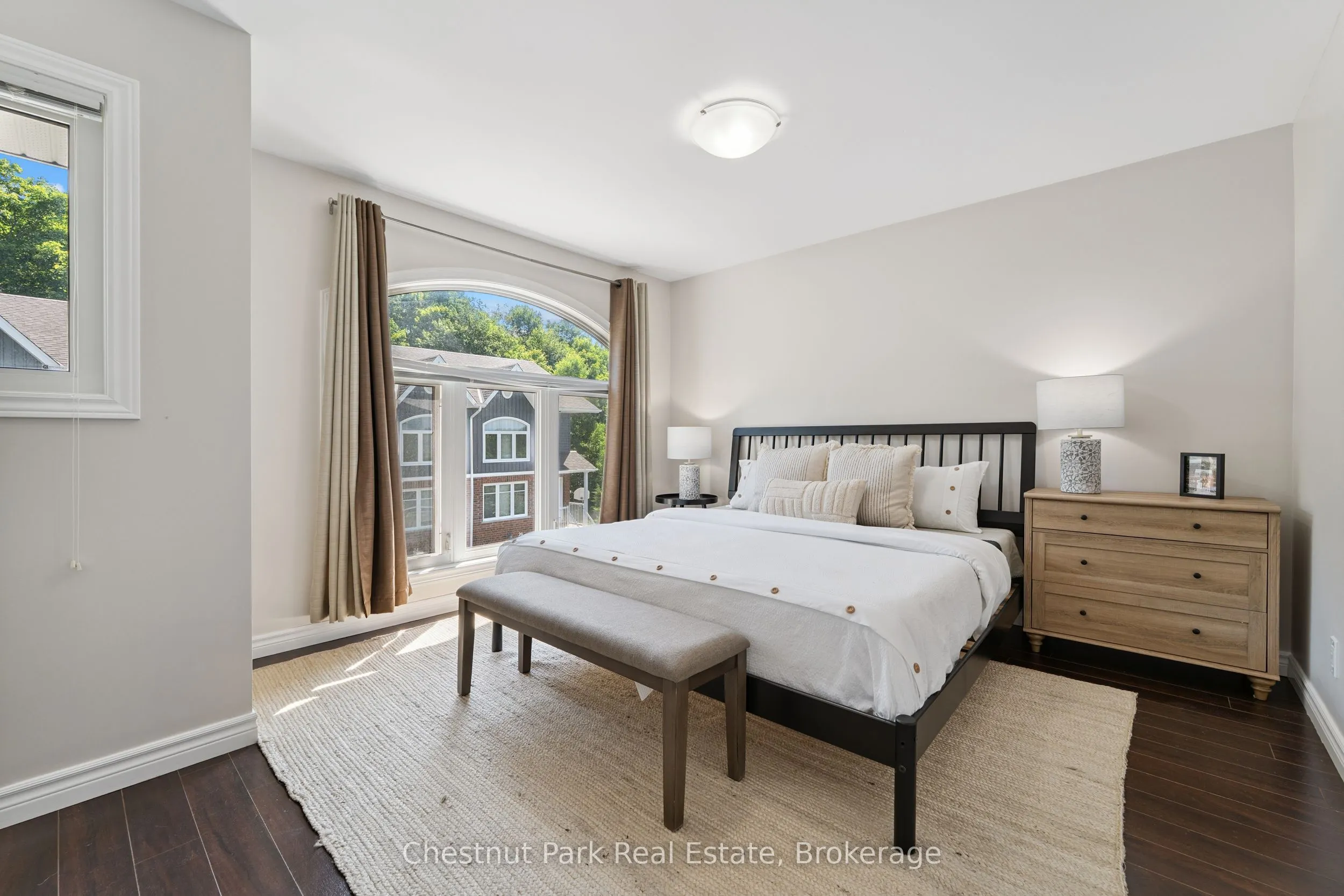 37 Silver Street, #19