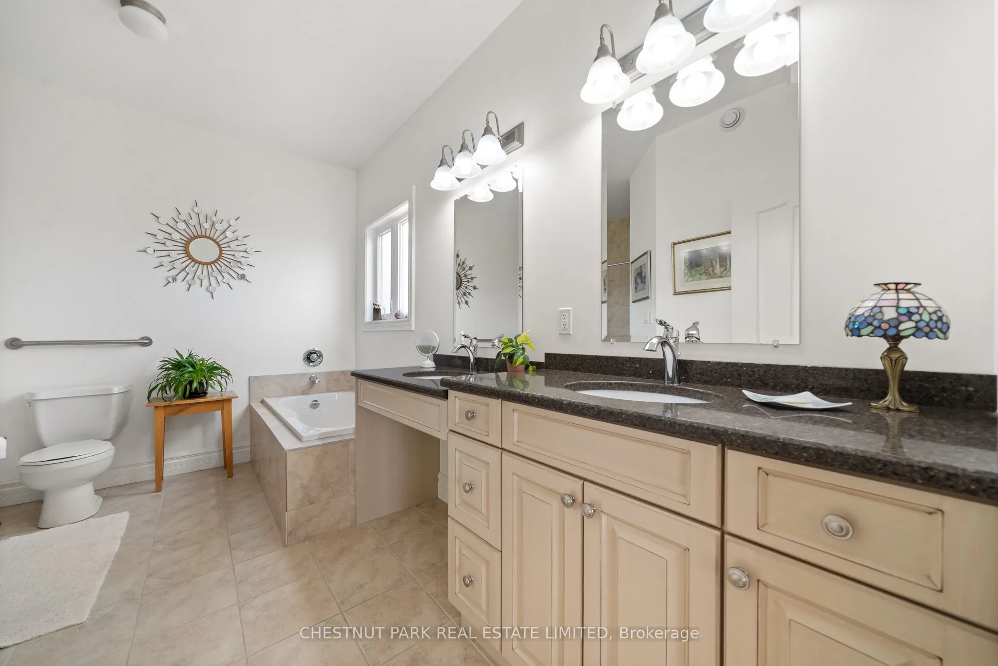 68 Maplehurst Crescent