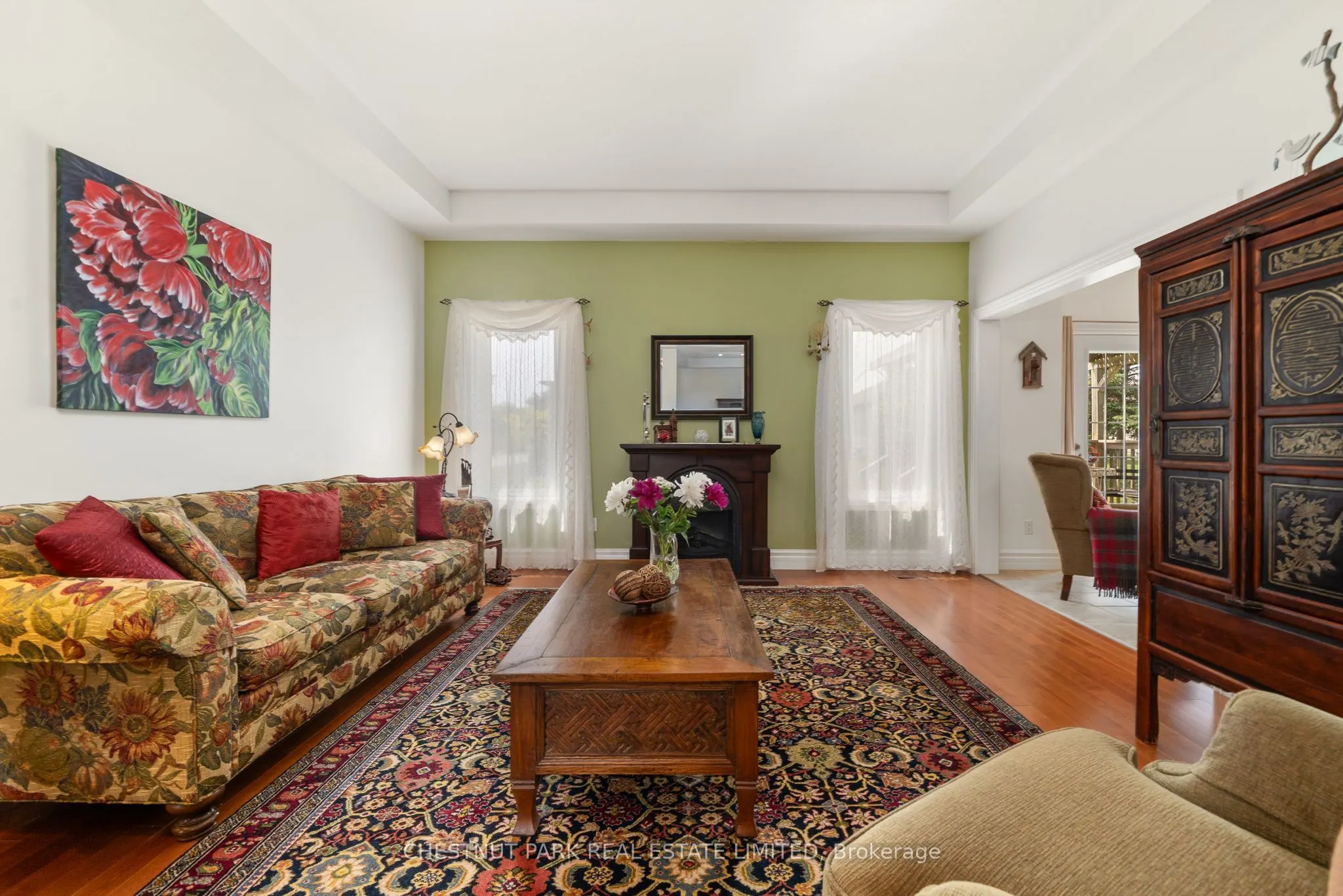 68 Maplehurst Crescent