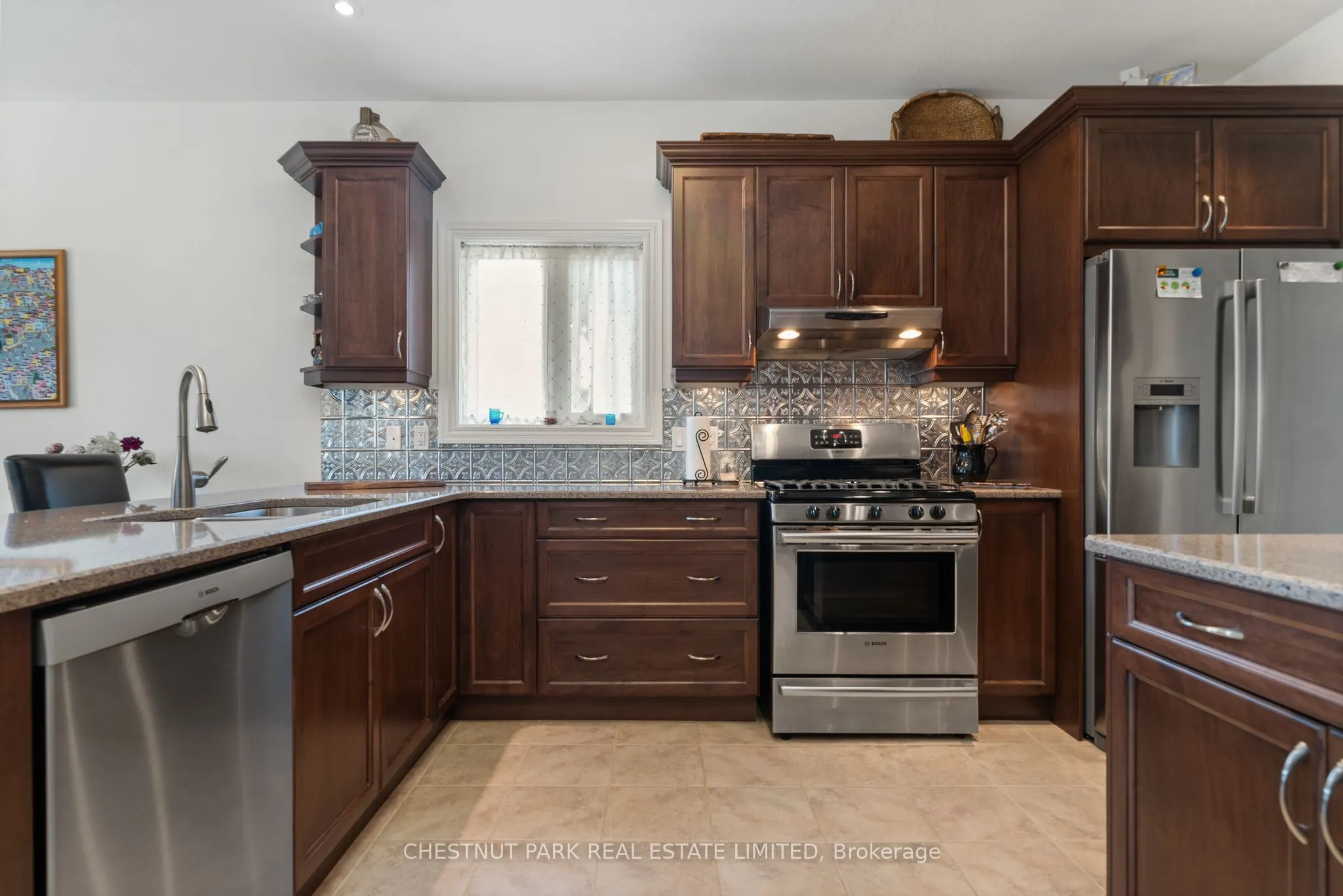 68 Maplehurst Crescent