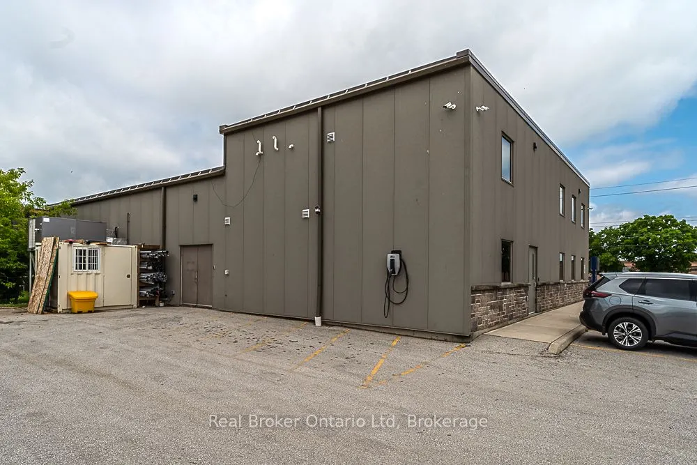 1525 16th Street E, #Unit 2