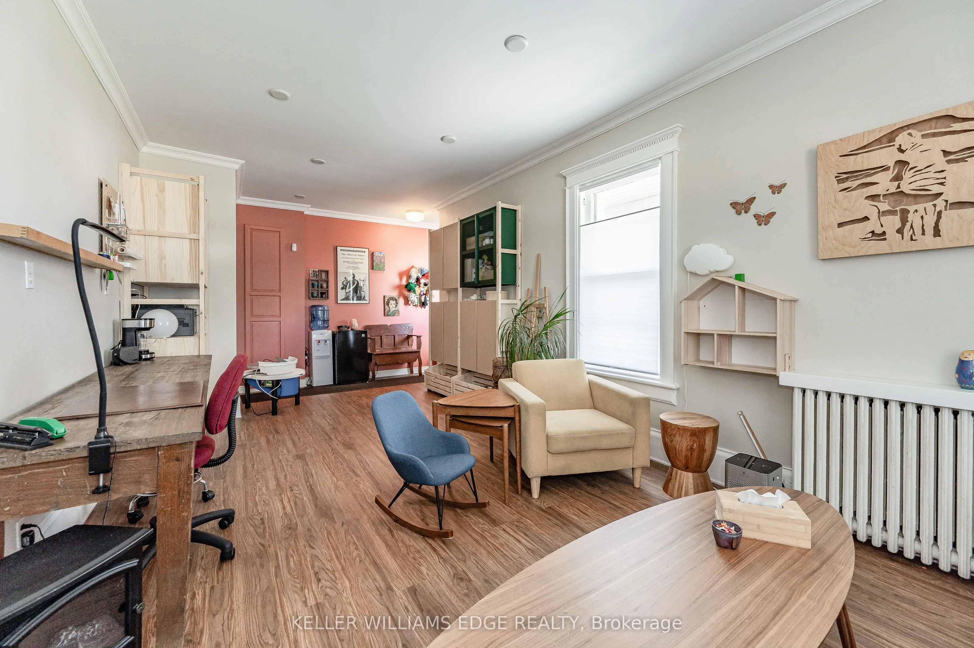22 Mill Street S