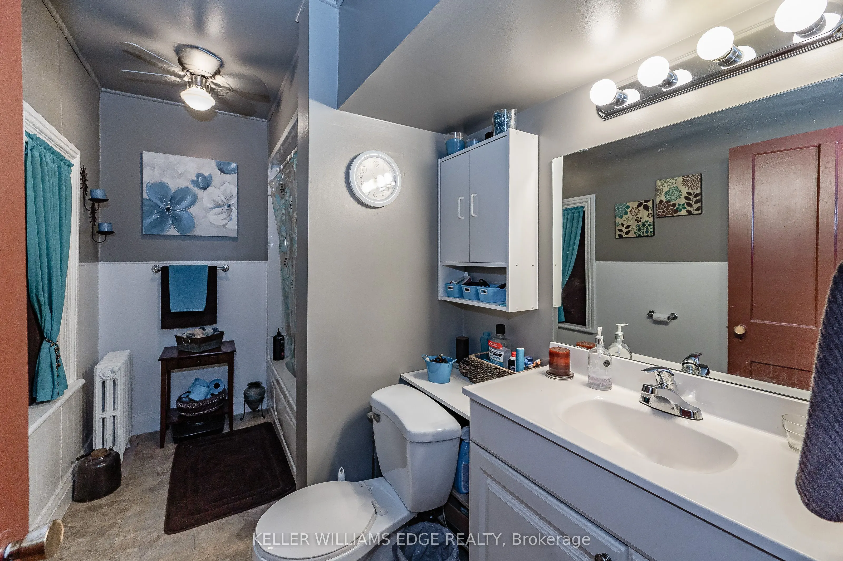 22 Mill Street S