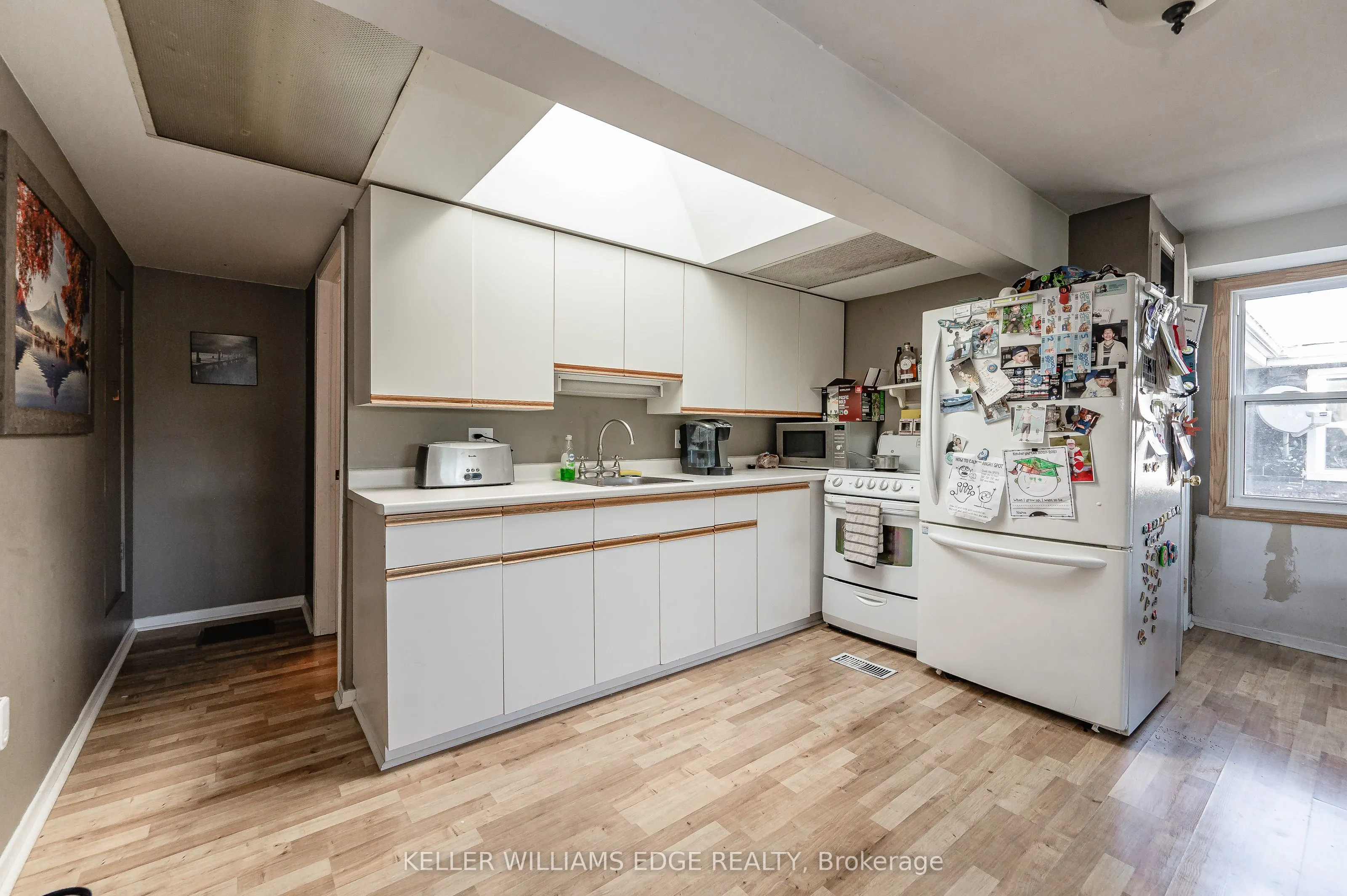 22 Mill Street S
