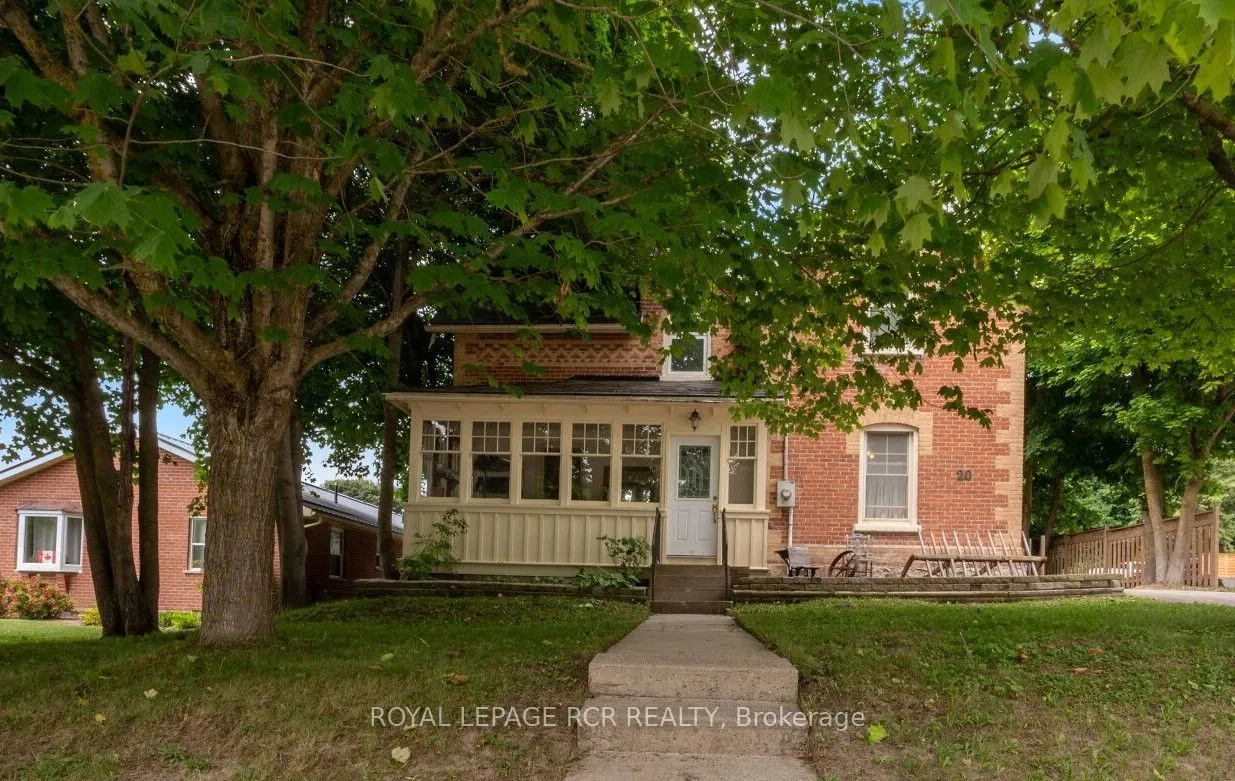 20 Main Street N