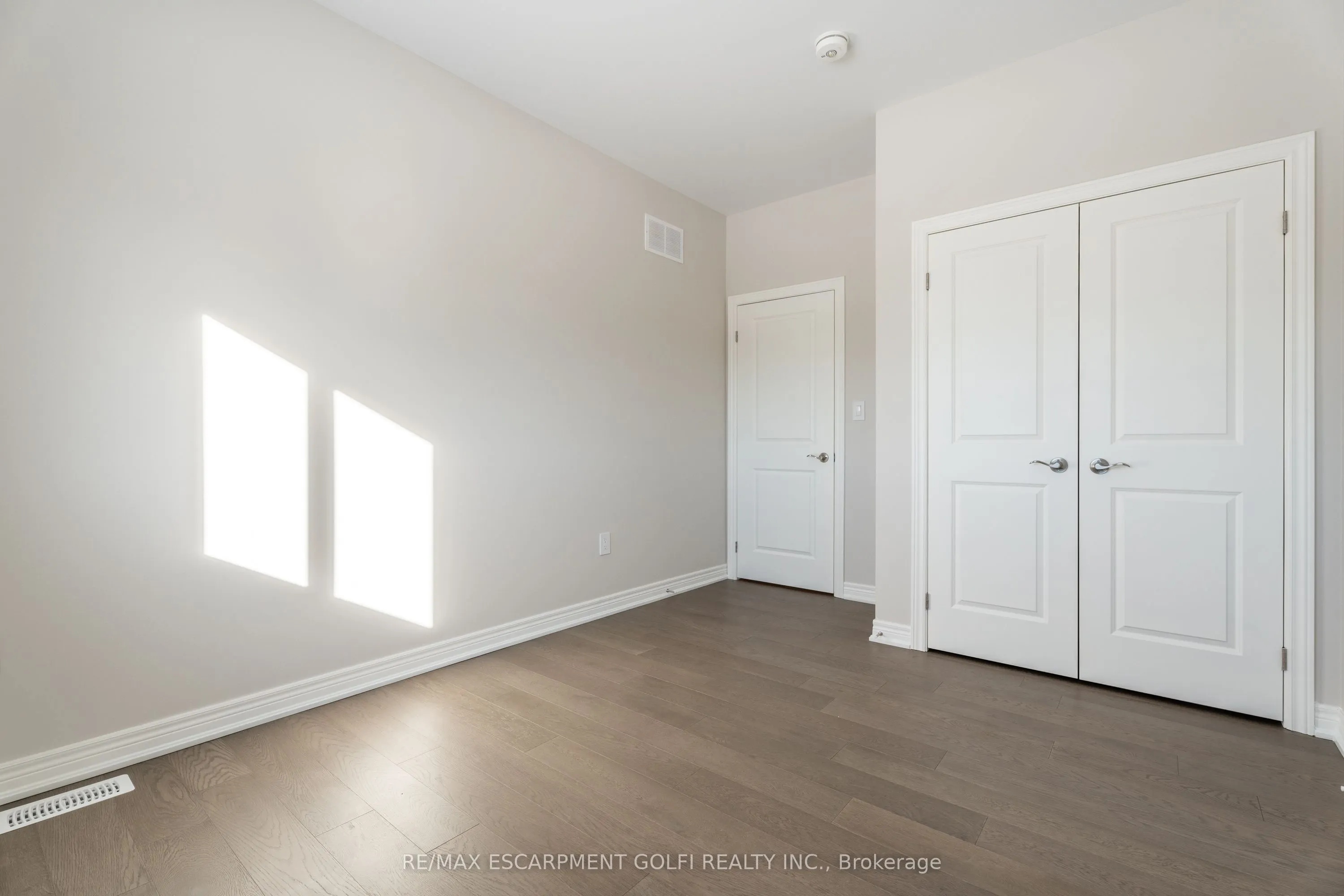 735 Dominion Road