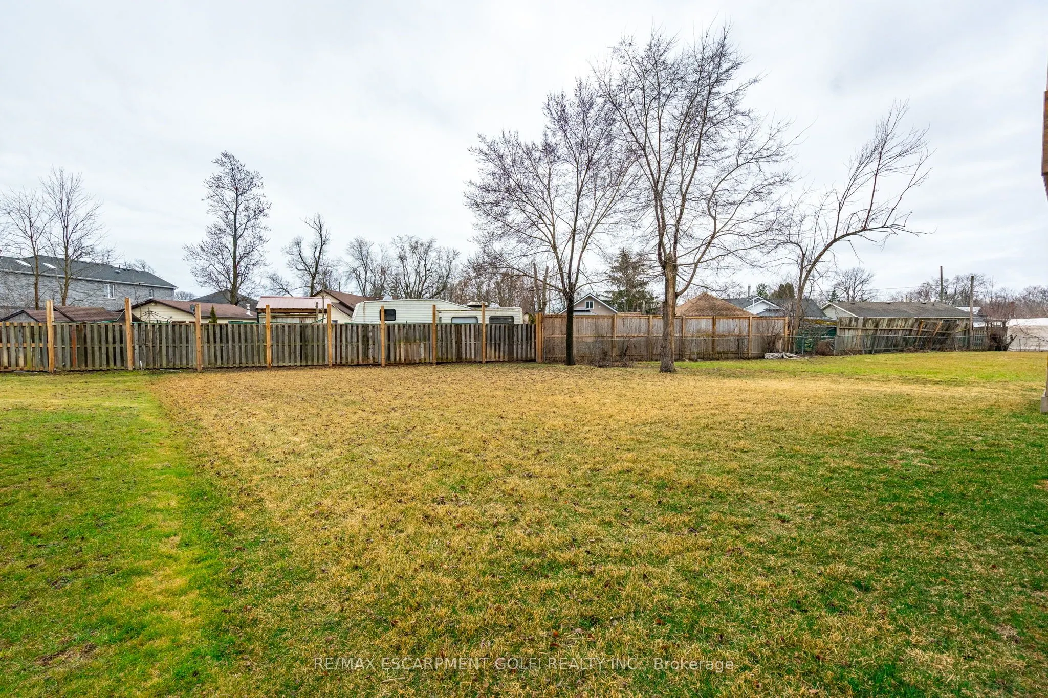 735 Dominion Road