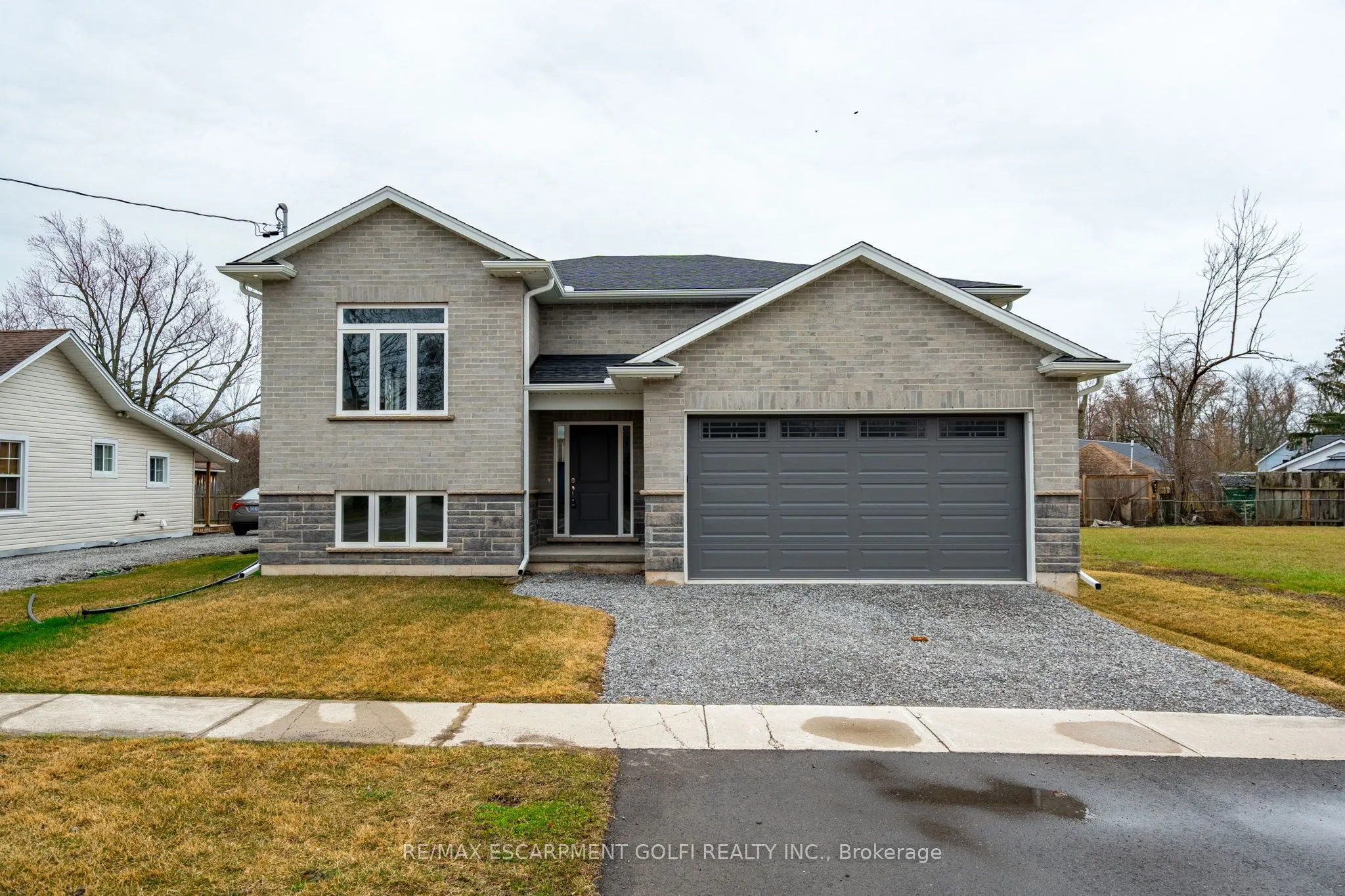 735 Dominion Road