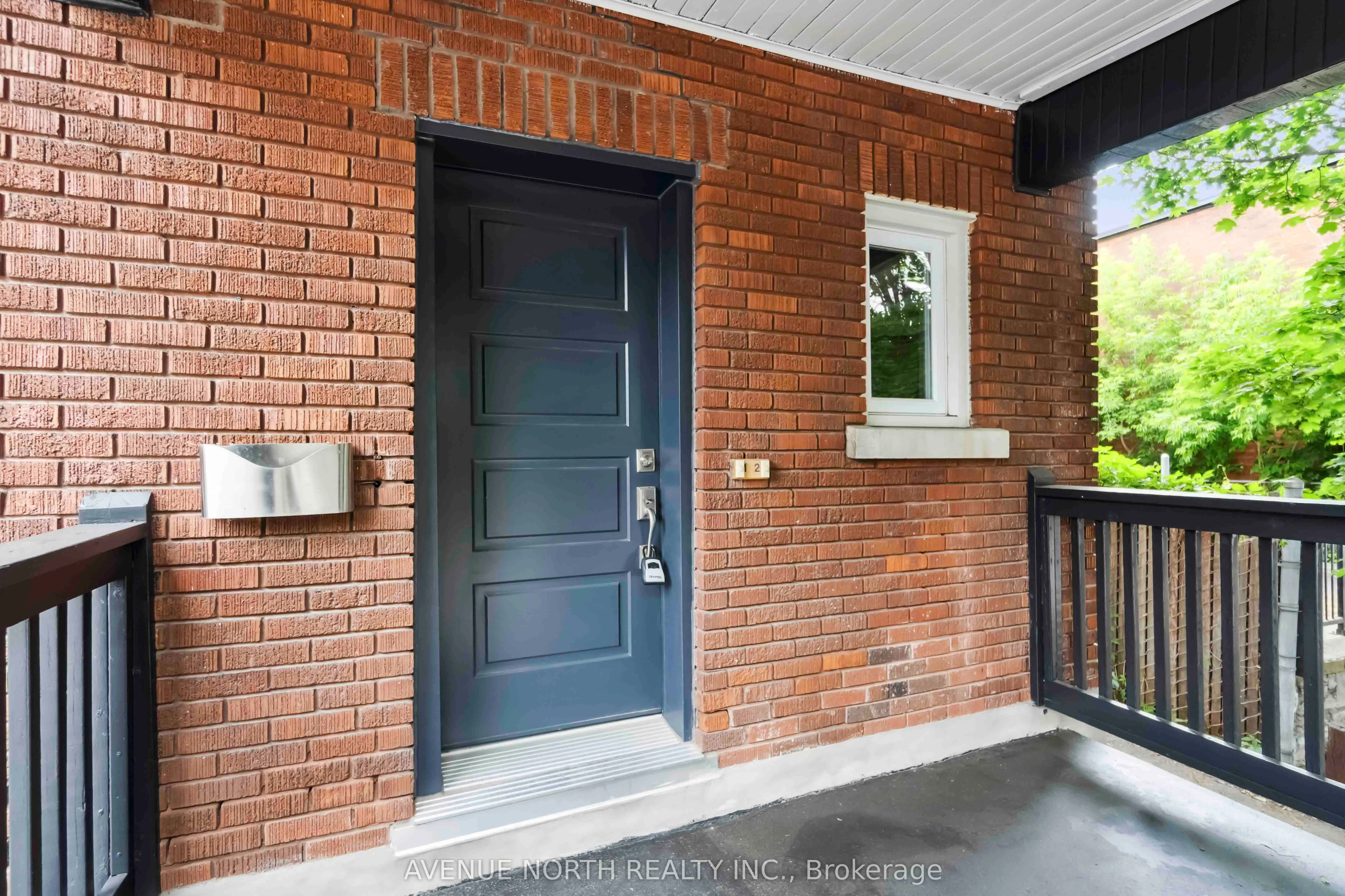 169 Arlington Avenue