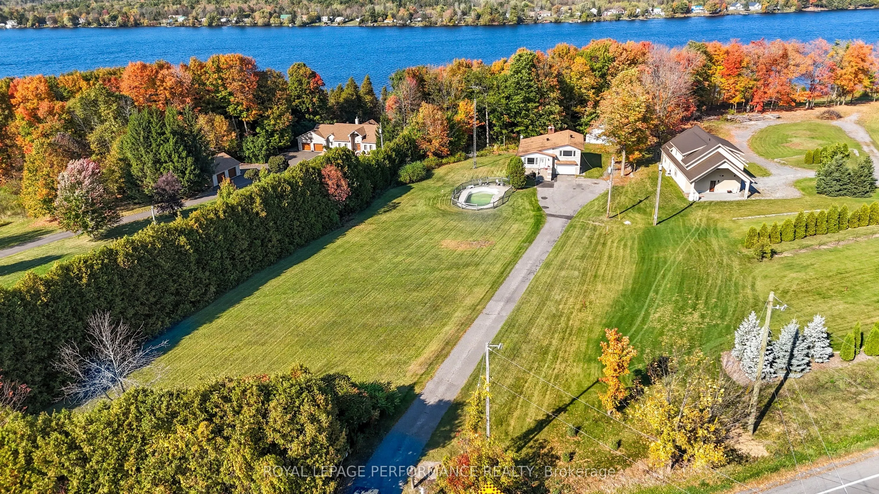 2505 Front Road