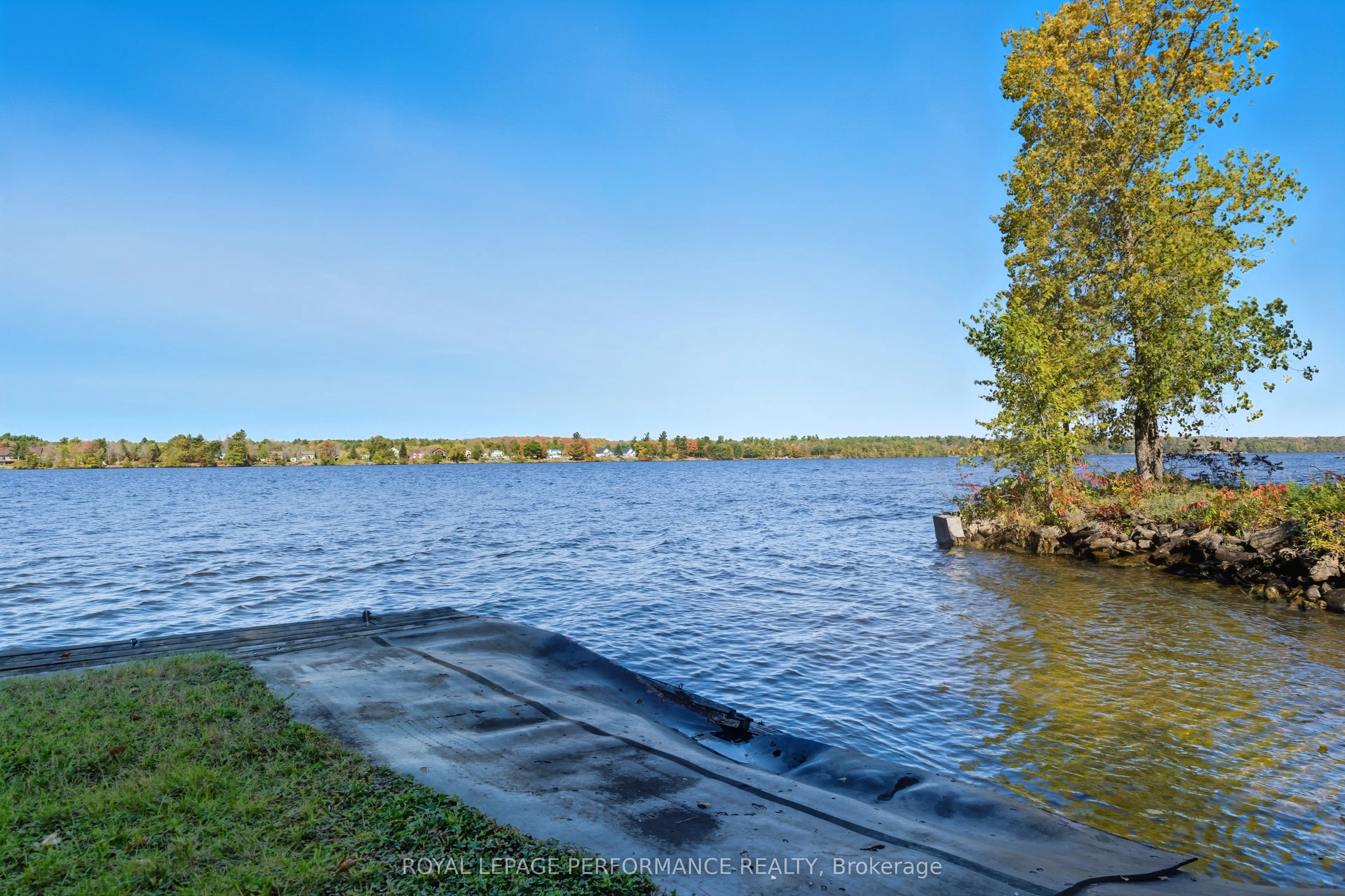 2505 Front Road