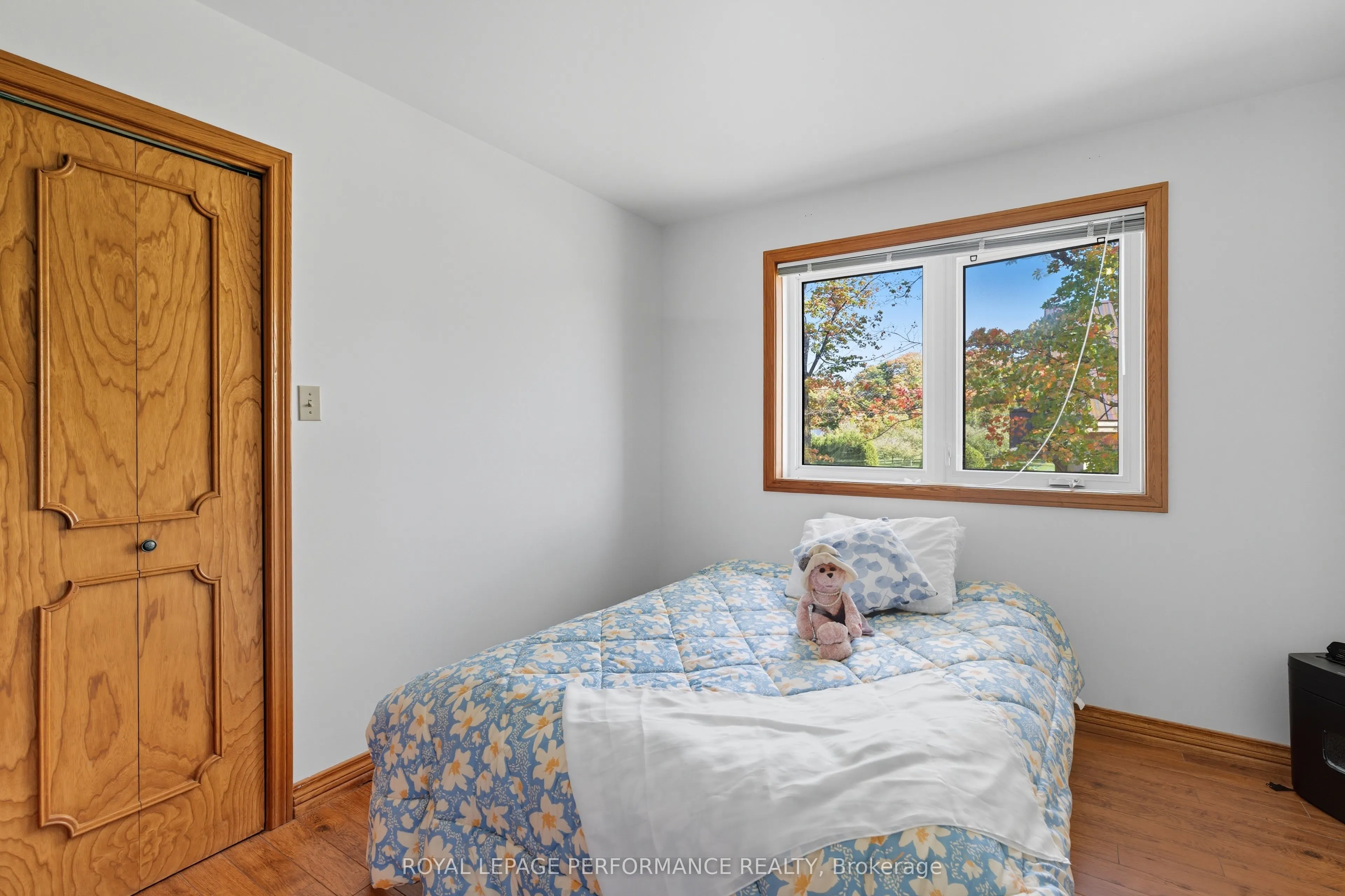 2505 Front Road
