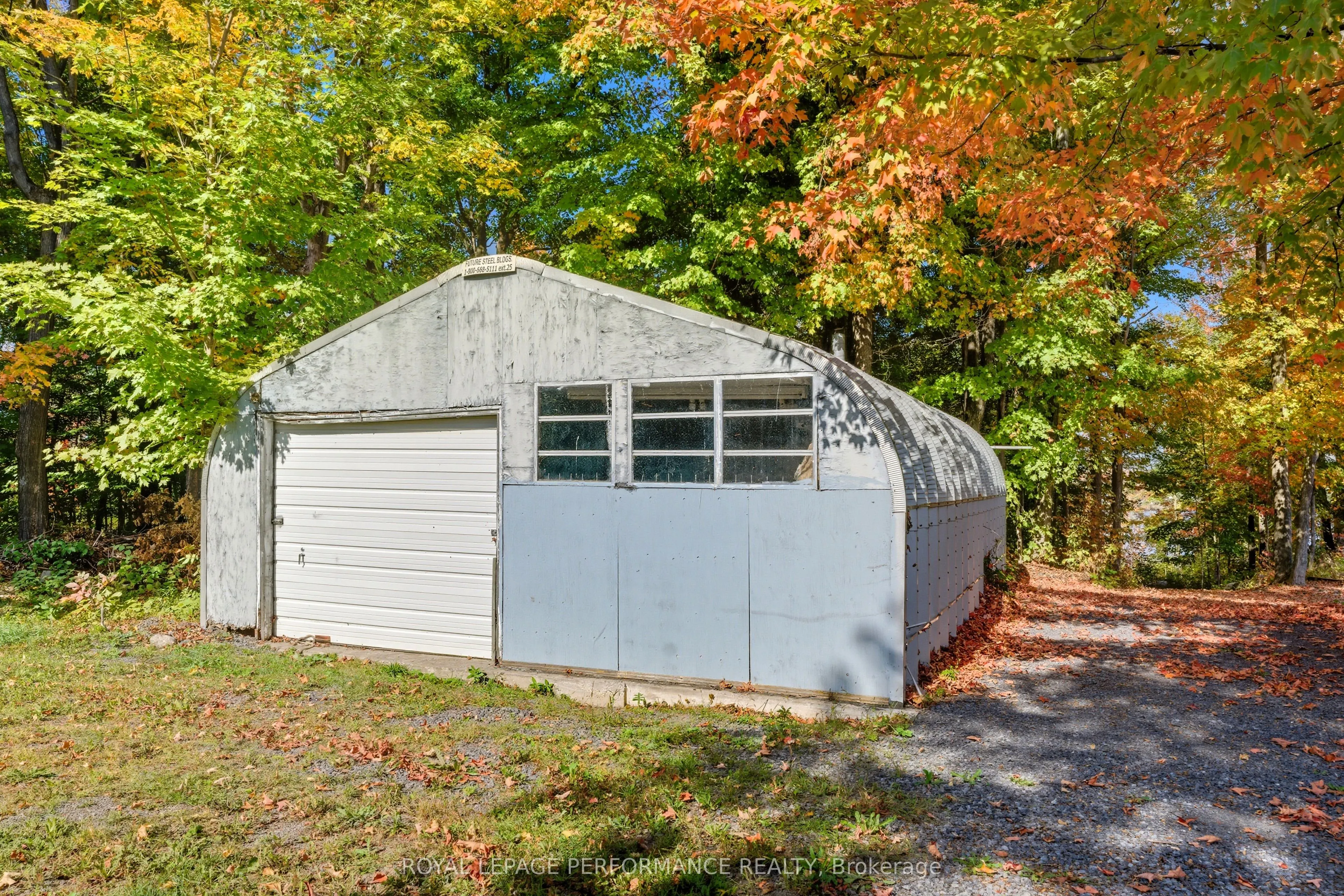 2505 Front Road