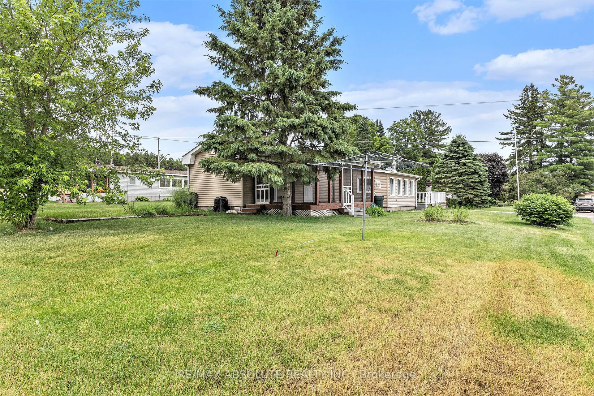 35 Woodside Lane