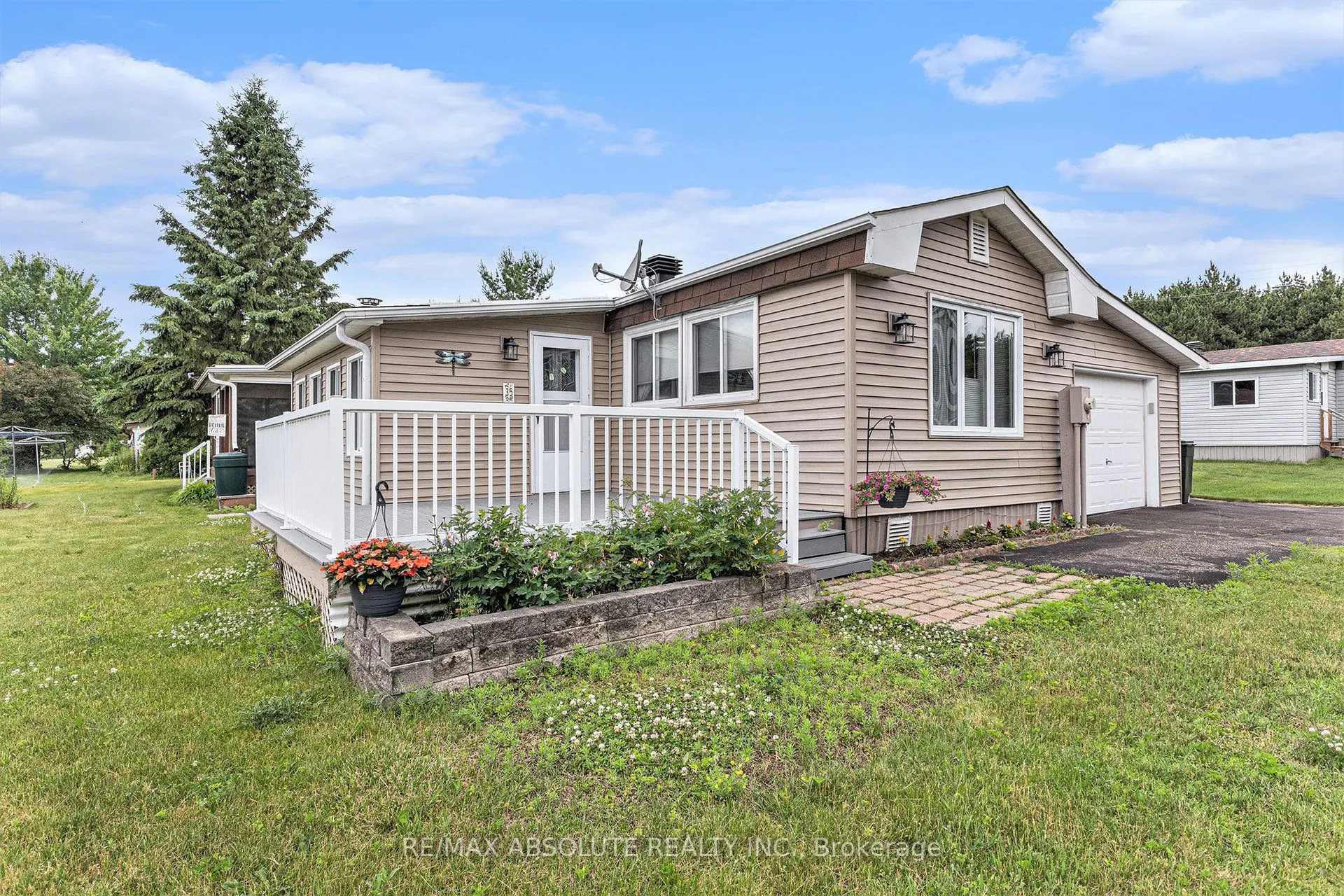 35 Woodside Lane
