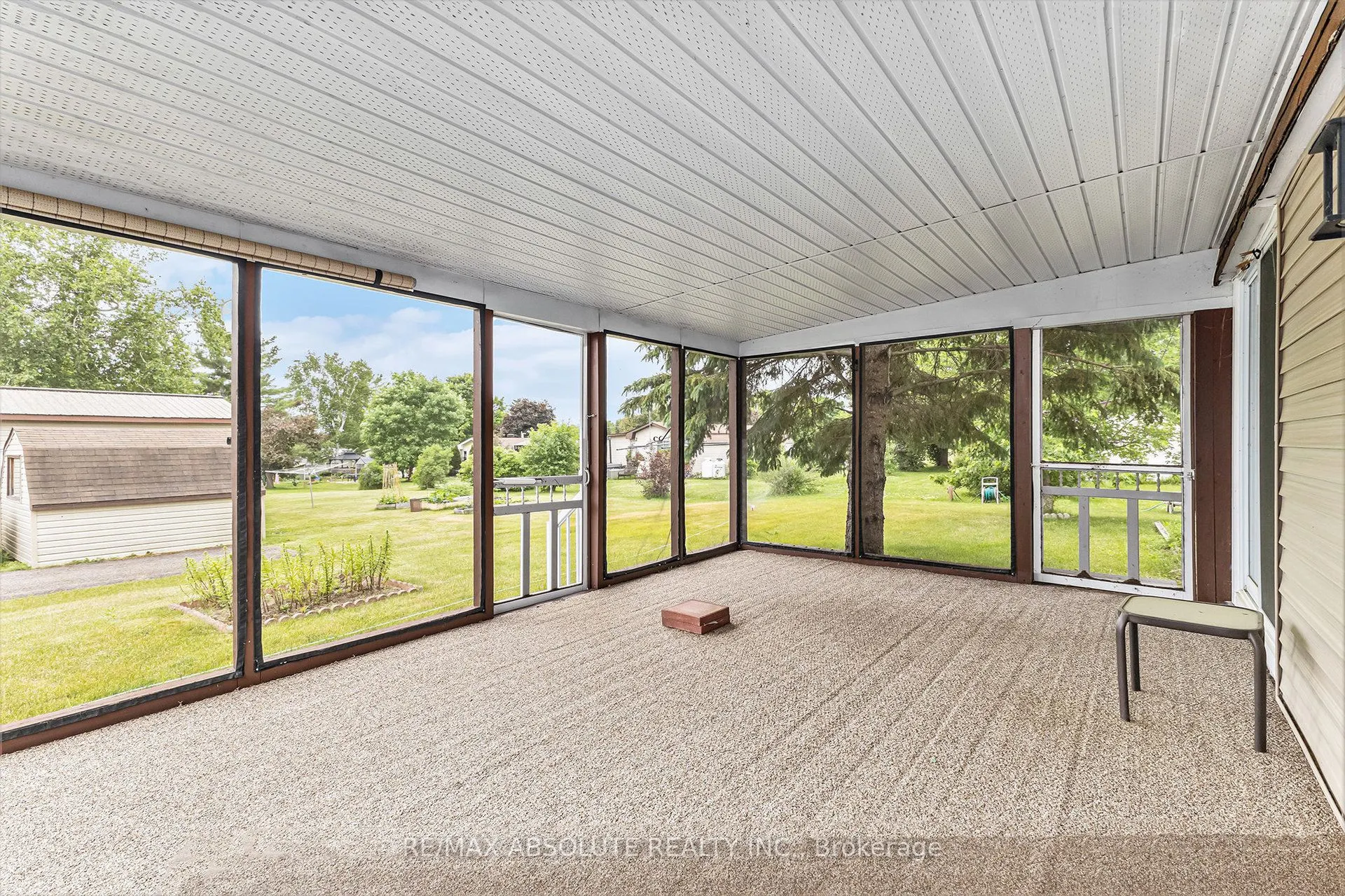 35 Woodside Lane