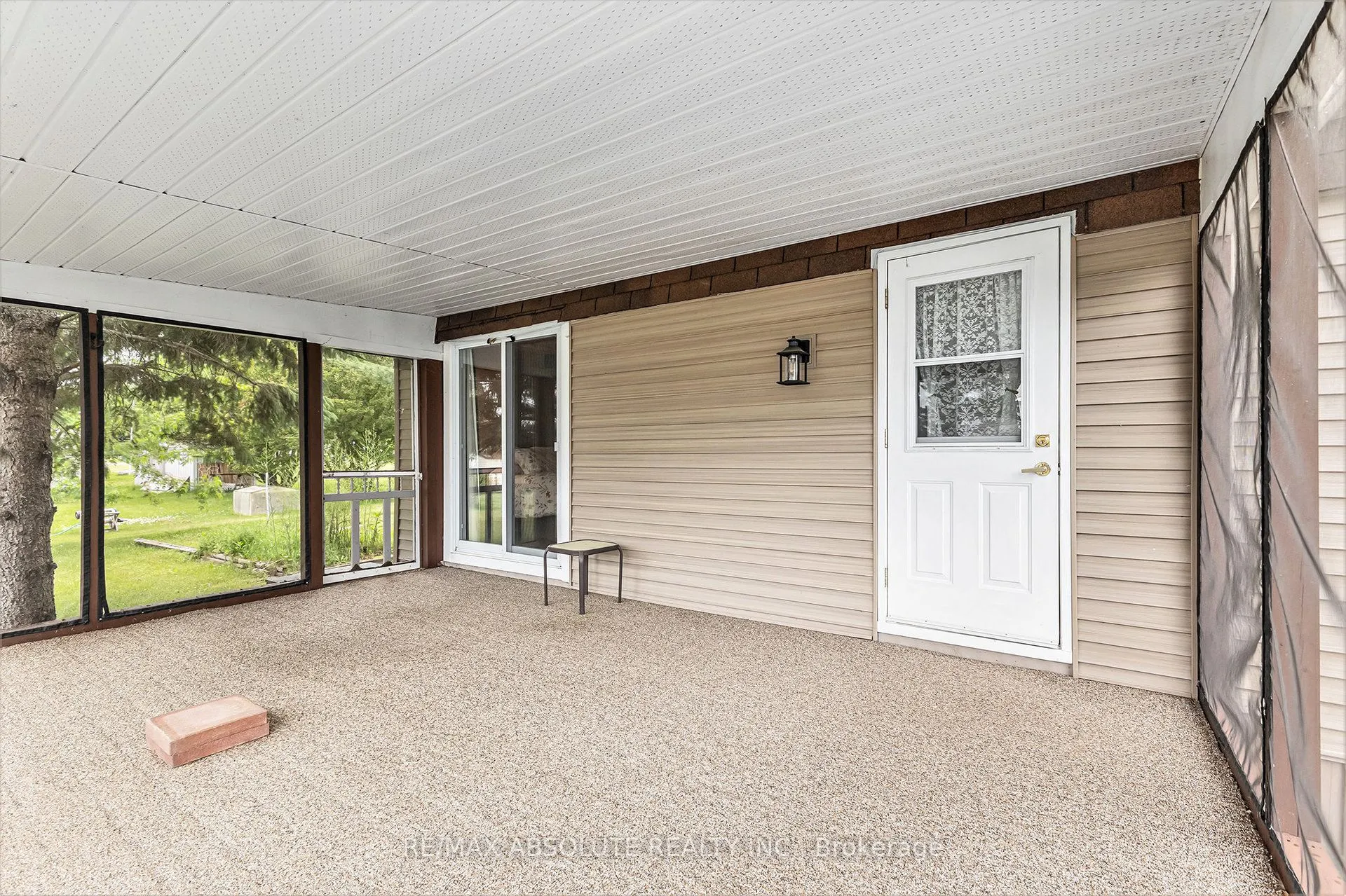 35 Woodside Lane