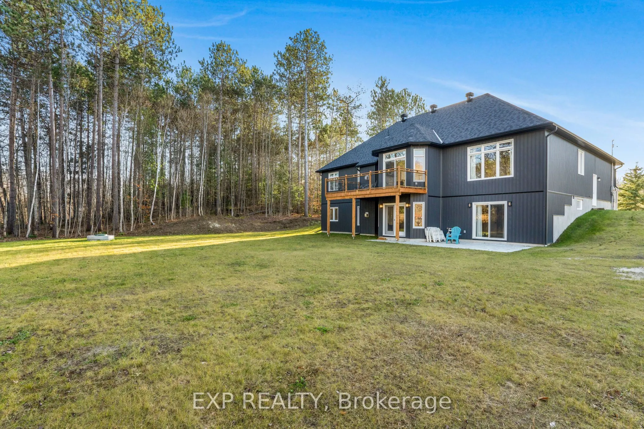 1579 ROLLIN Road