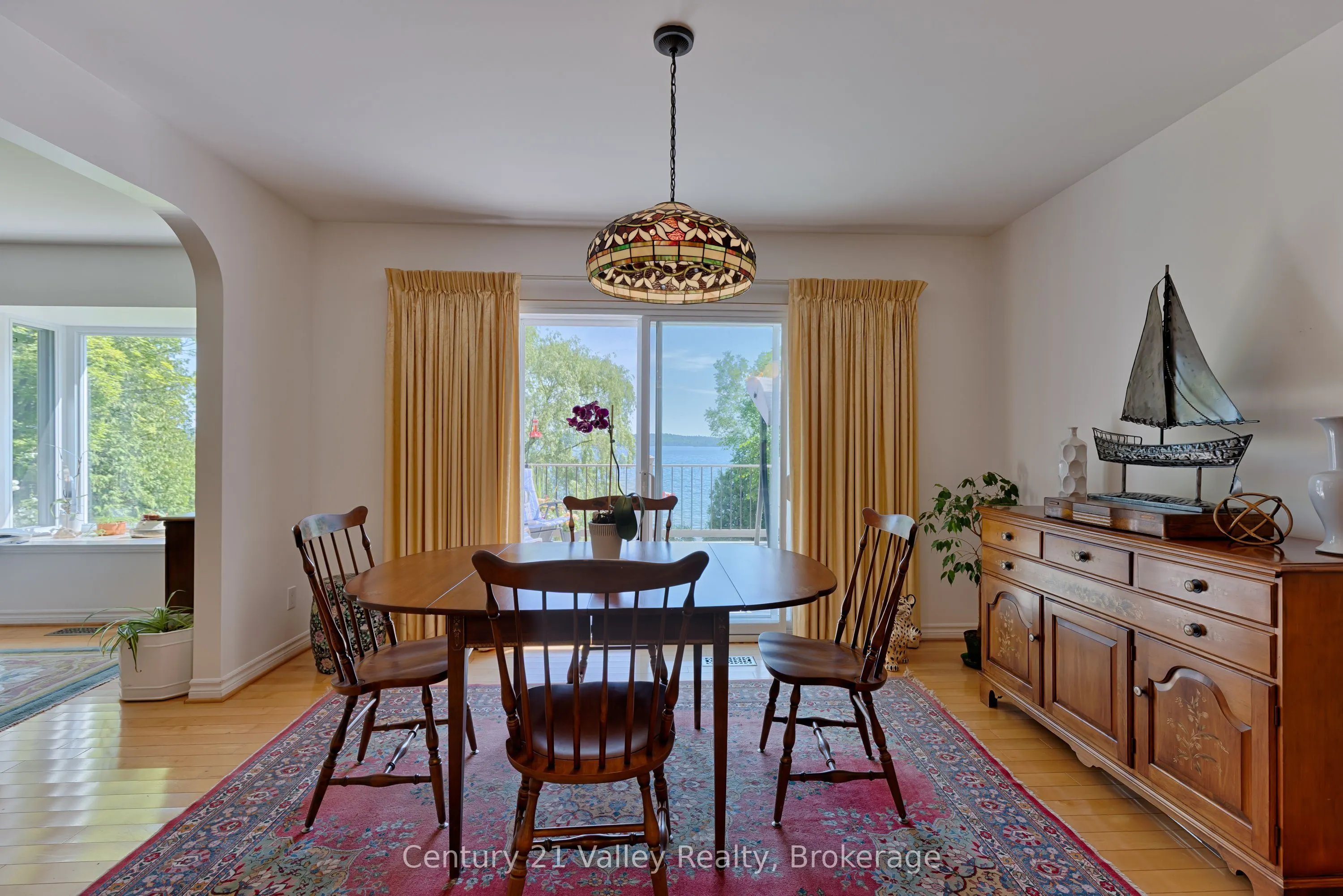 187 Mulberry Lane