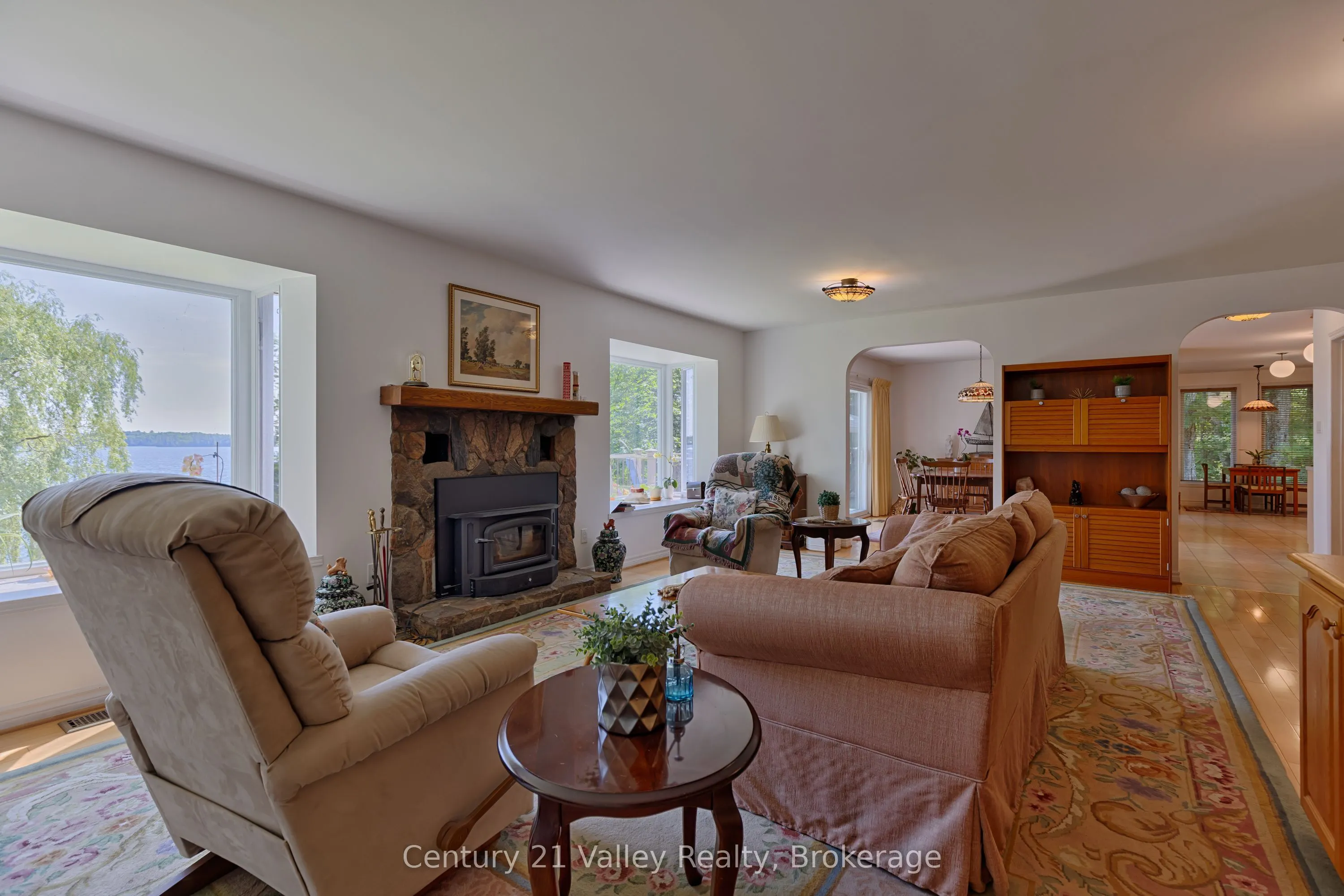 187 Mulberry Lane