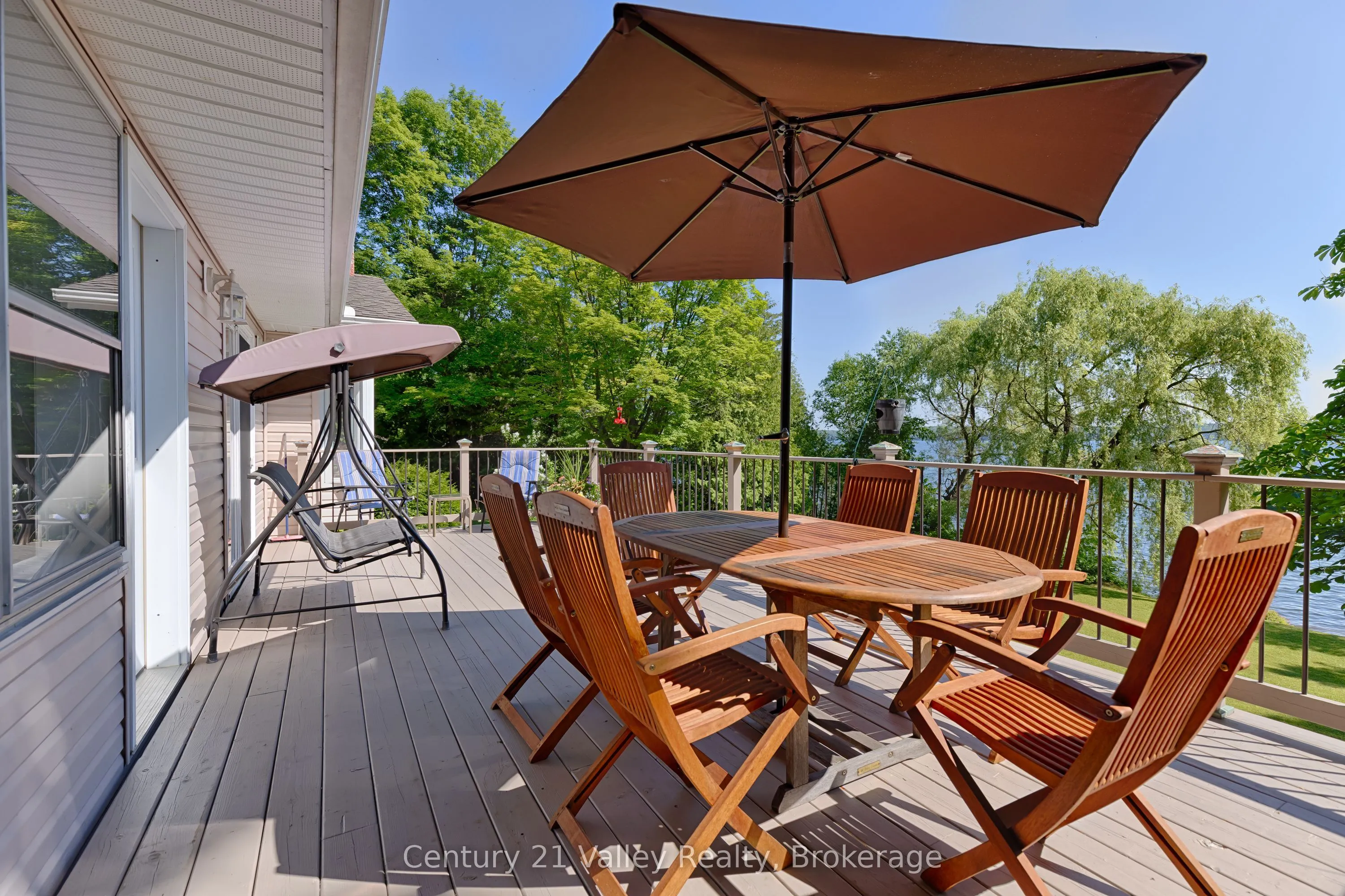 187 Mulberry Lane