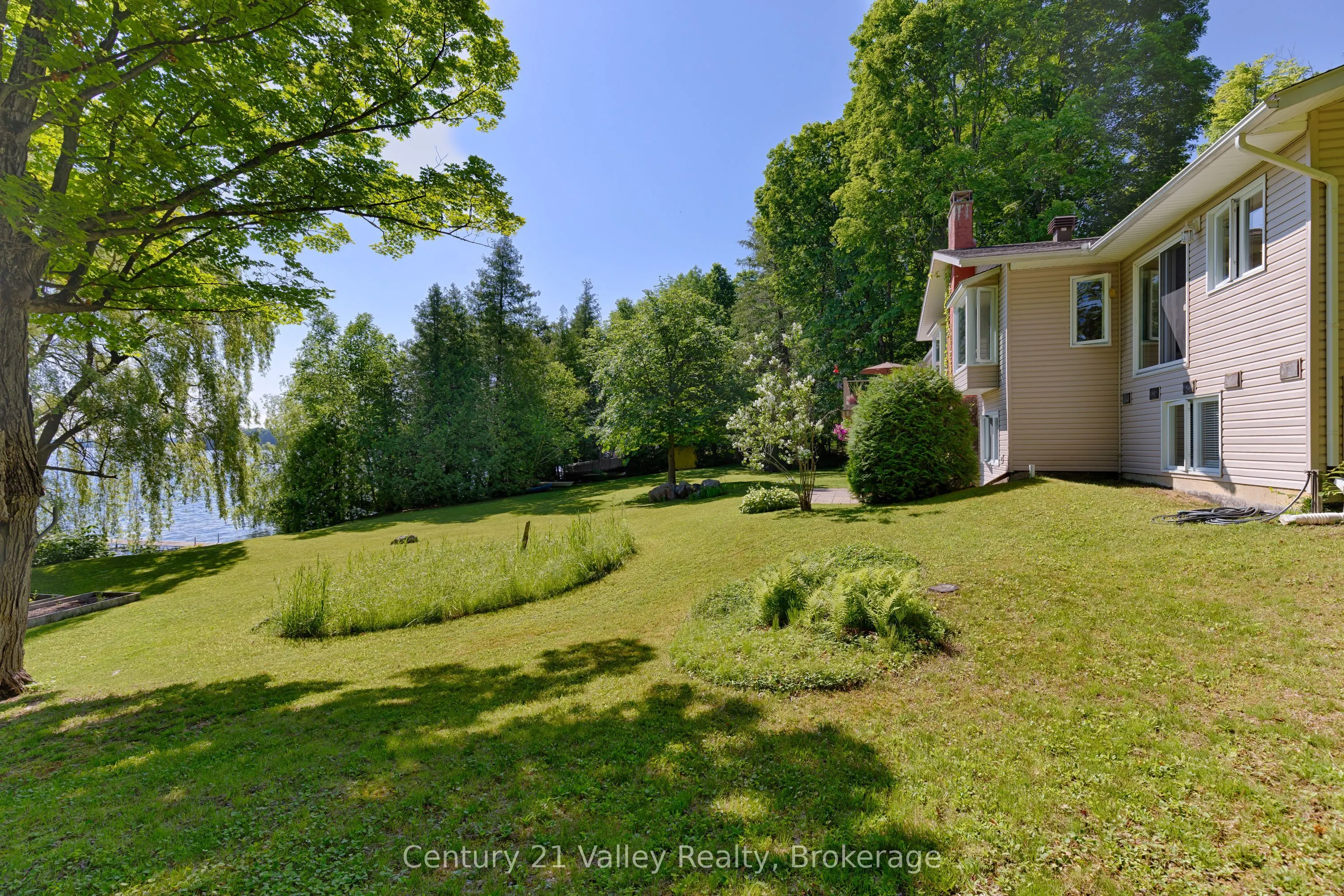 187 Mulberry Lane