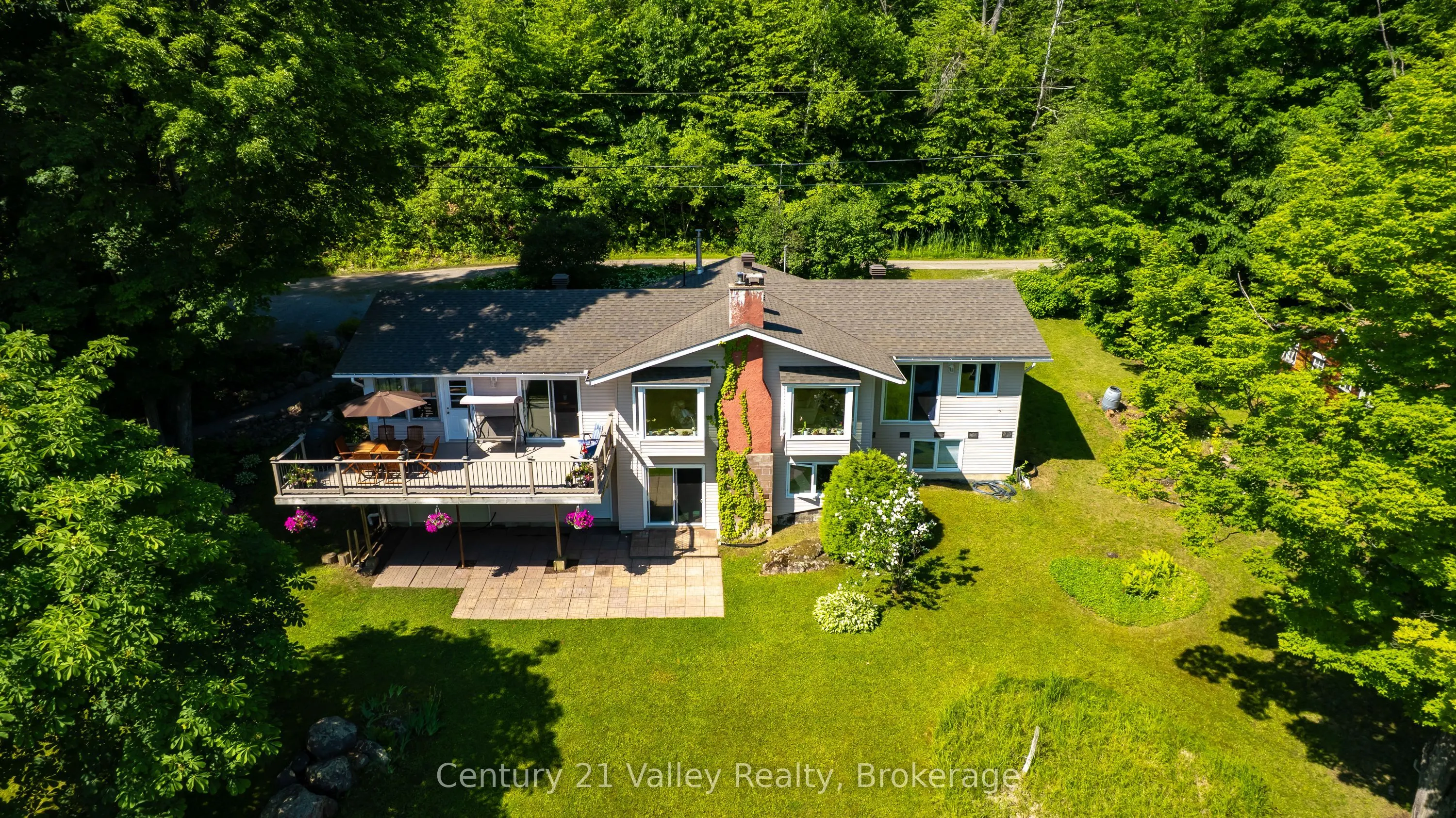 187 Mulberry Lane