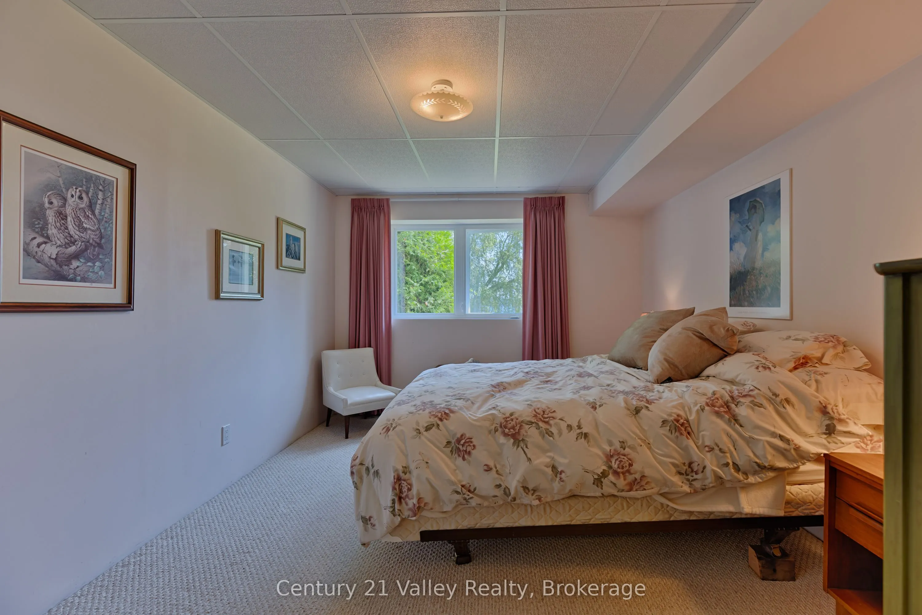187 Mulberry Lane