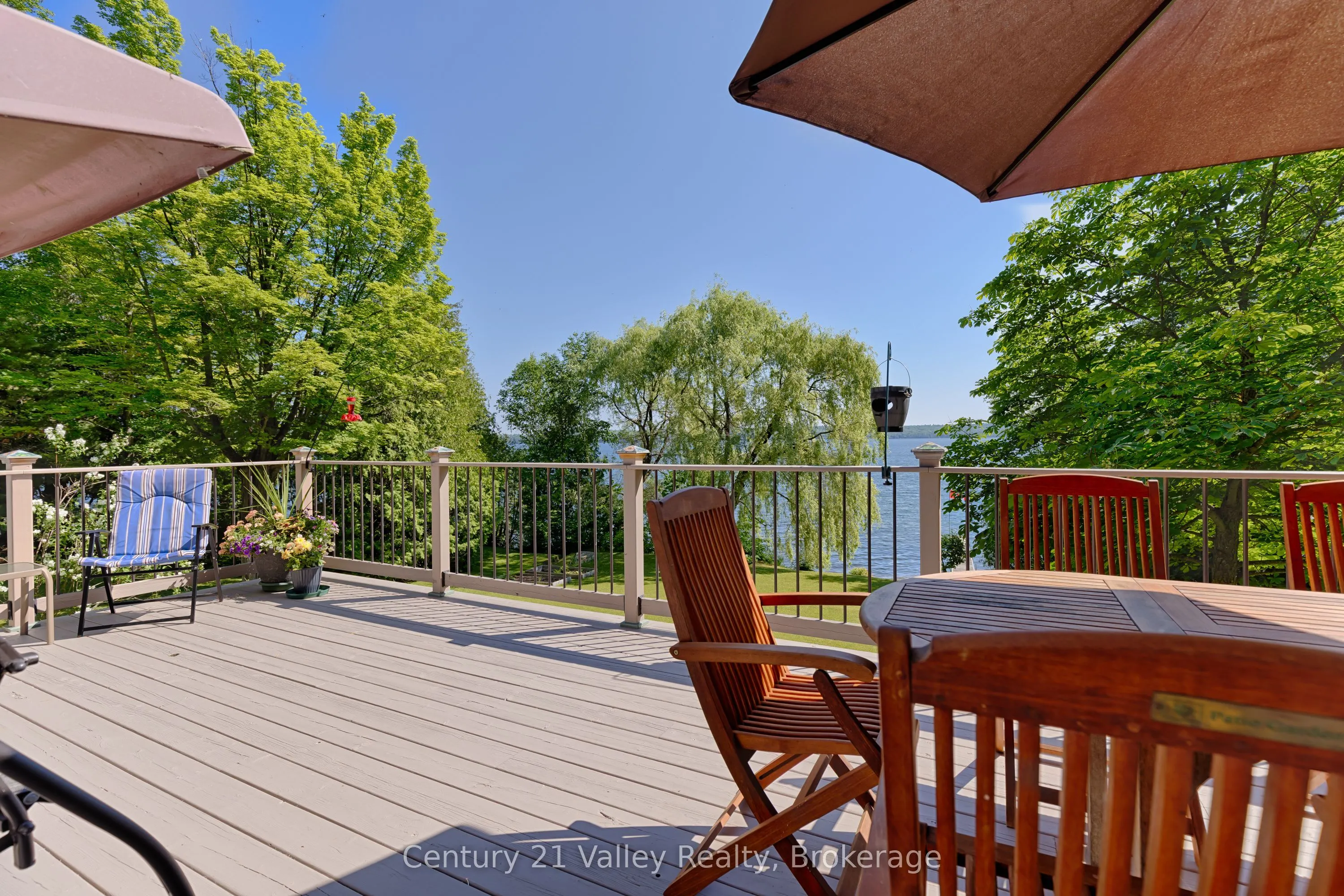 187 Mulberry Lane