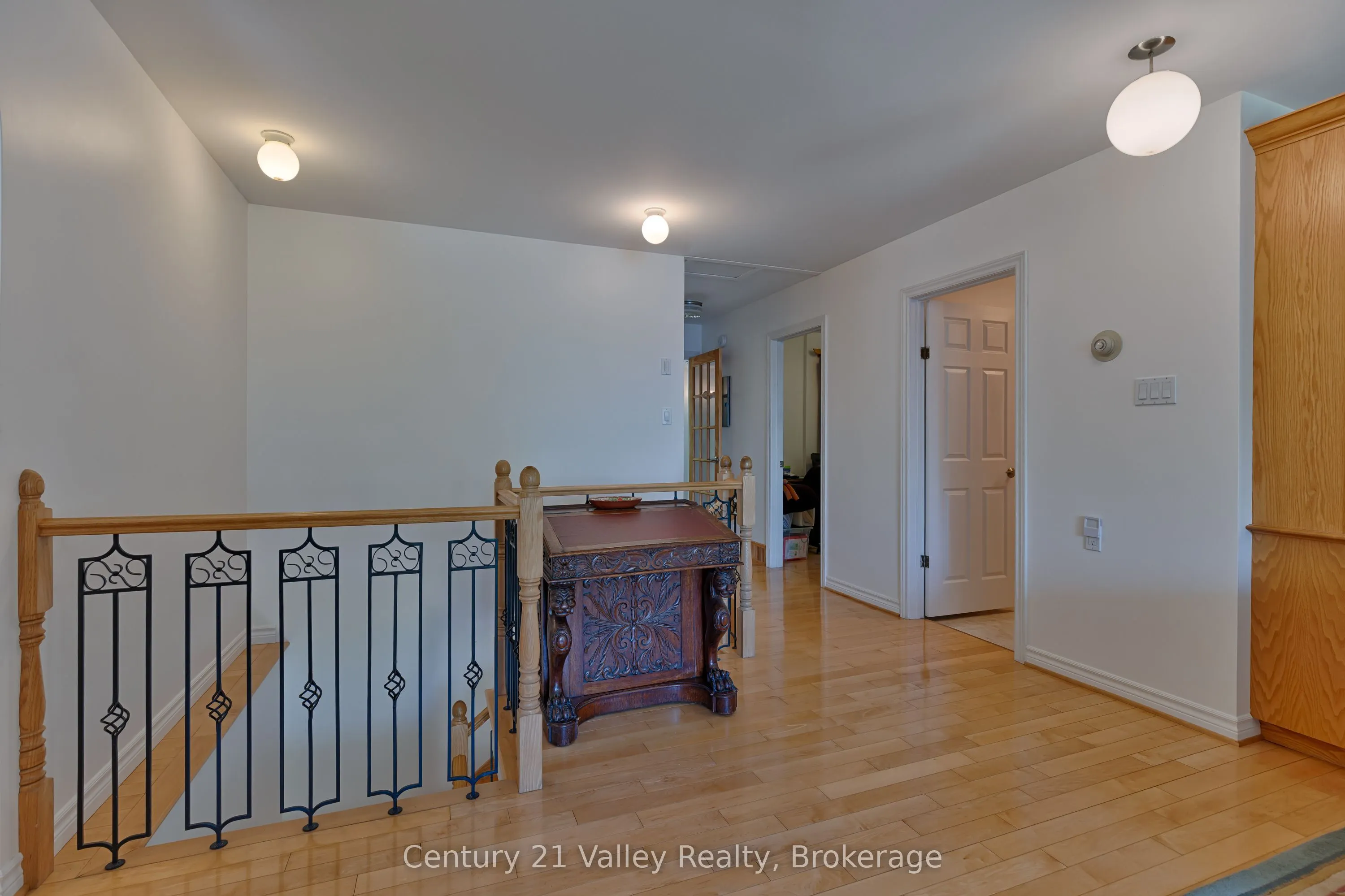 187 Mulberry Lane