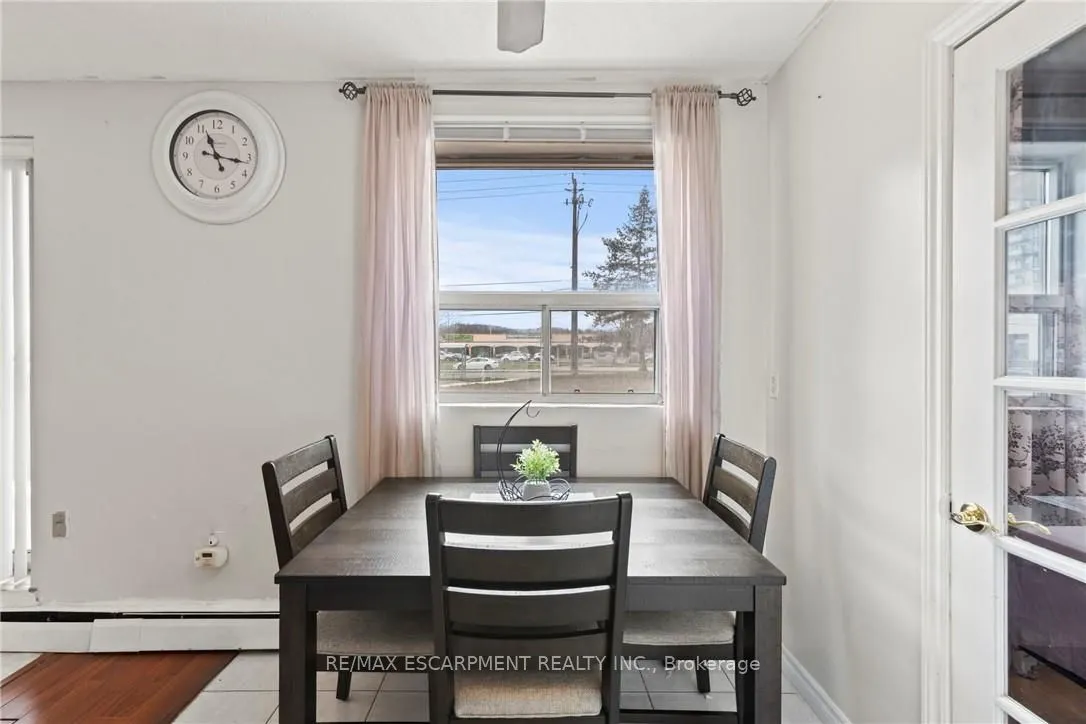 851 Queenston Road, #105