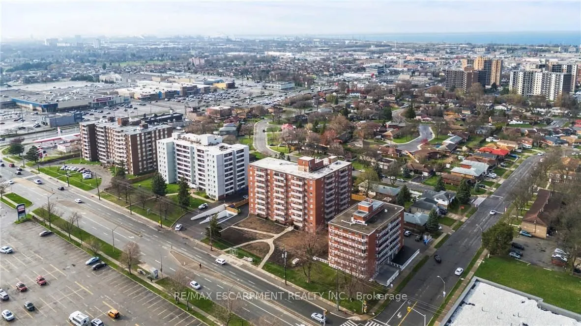 851 Queenston Road, #105