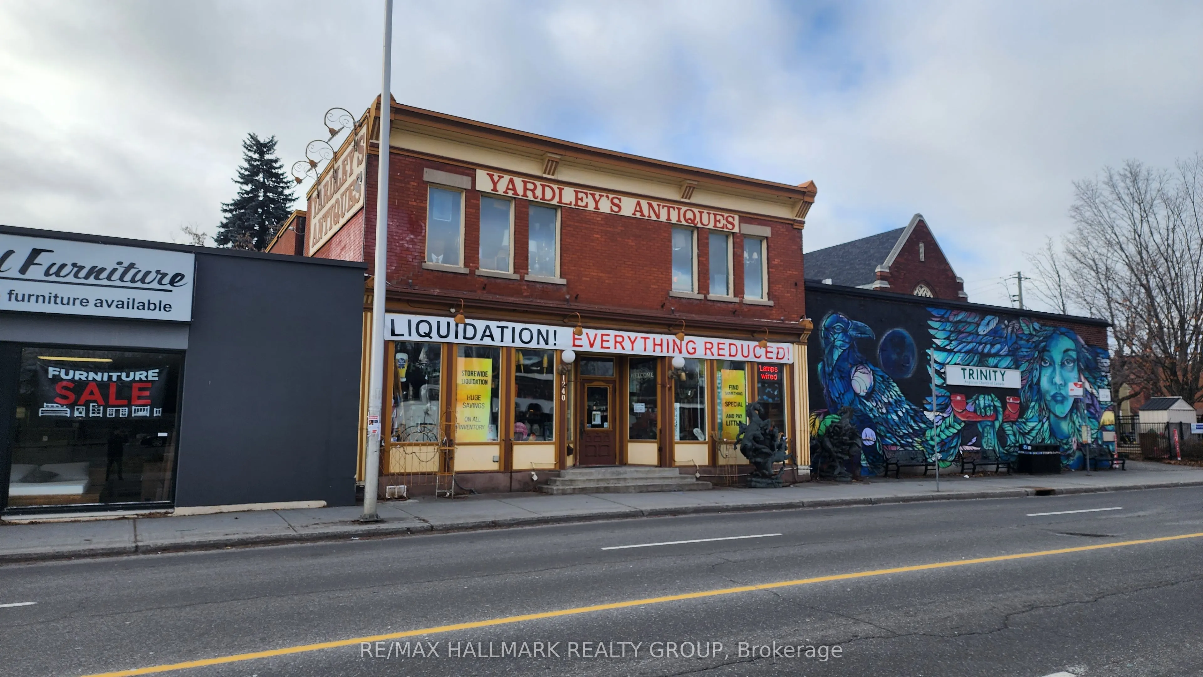 1240 BANK Street
