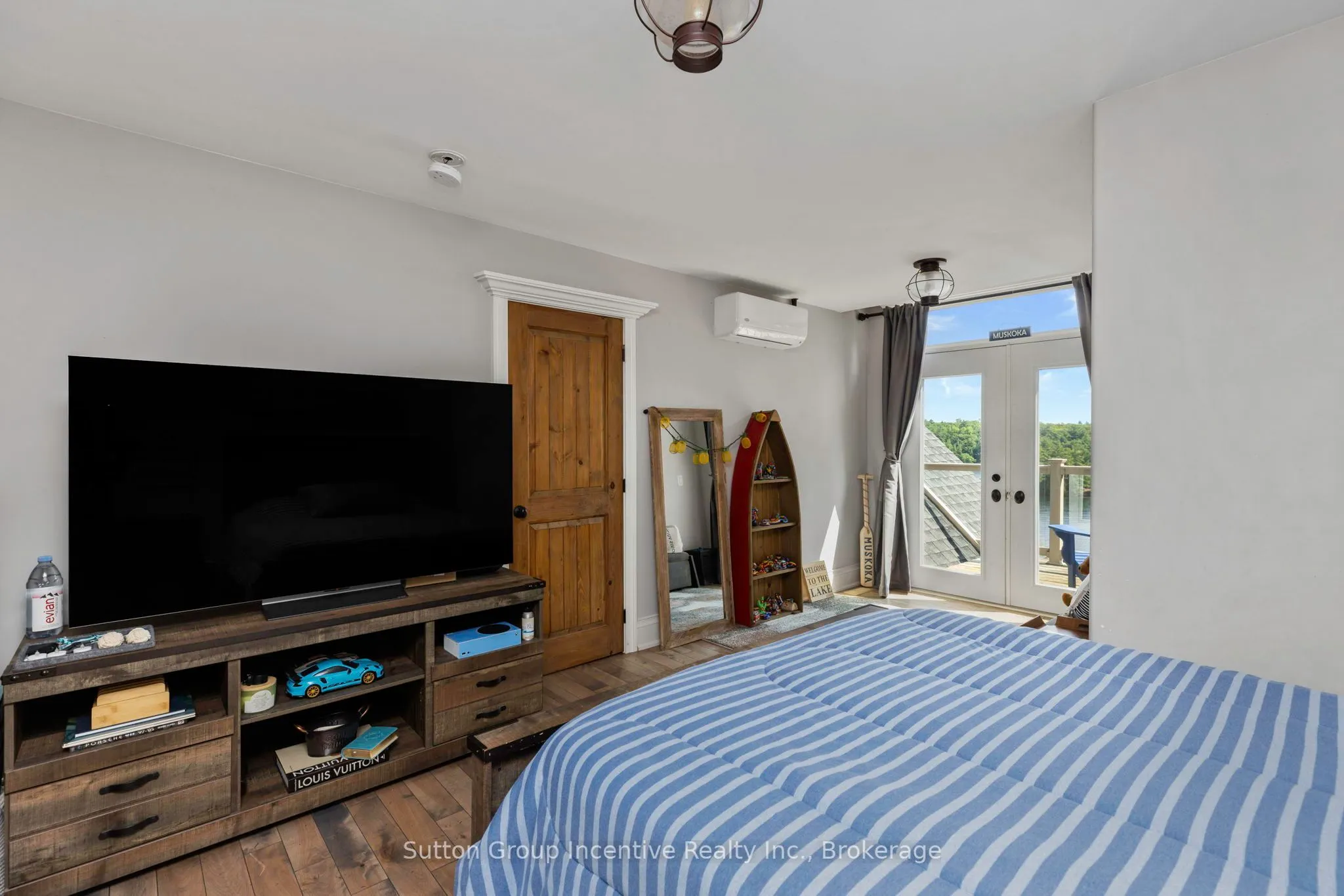 15 Gordon Point Lane