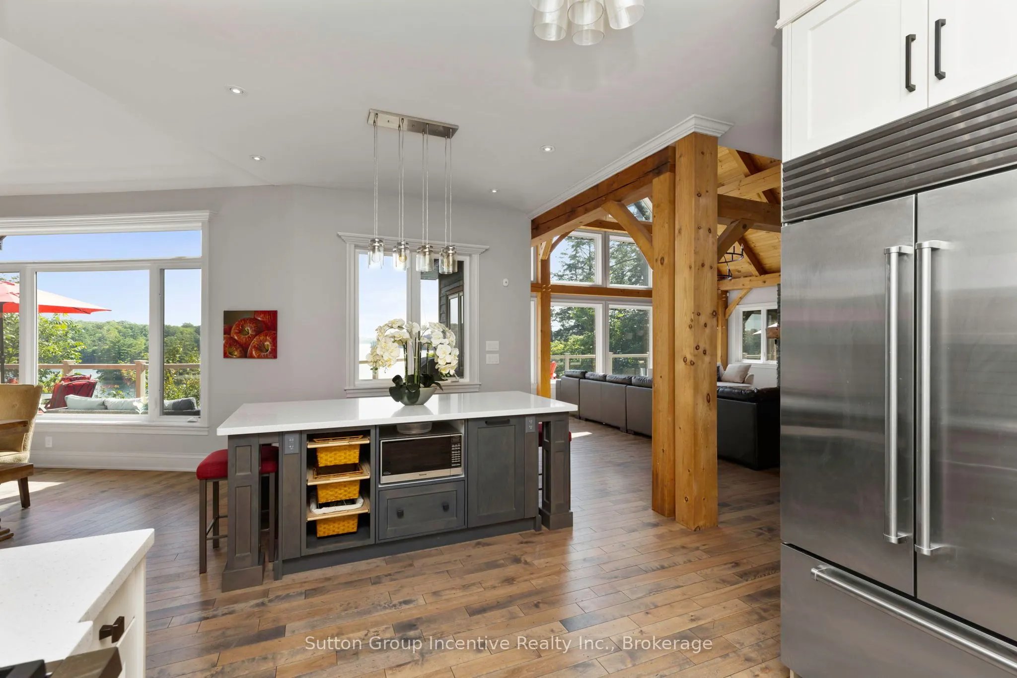 15 Gordon Point Lane