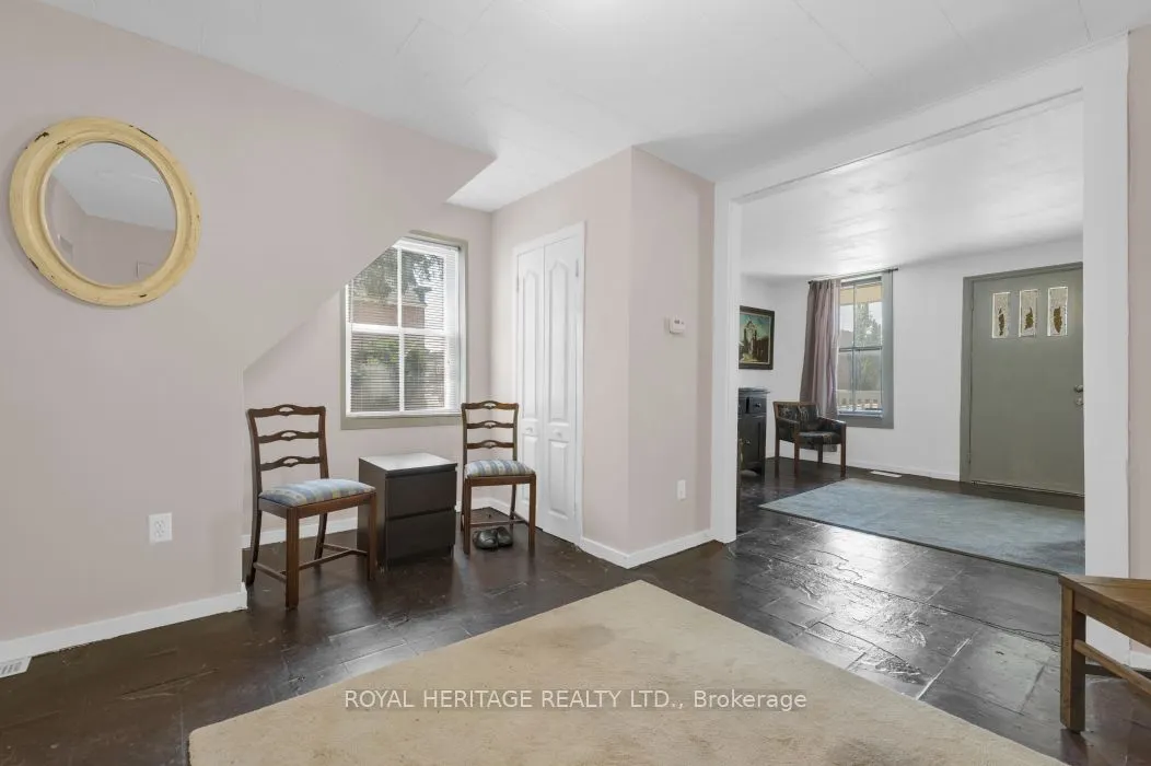 27 Young Street
