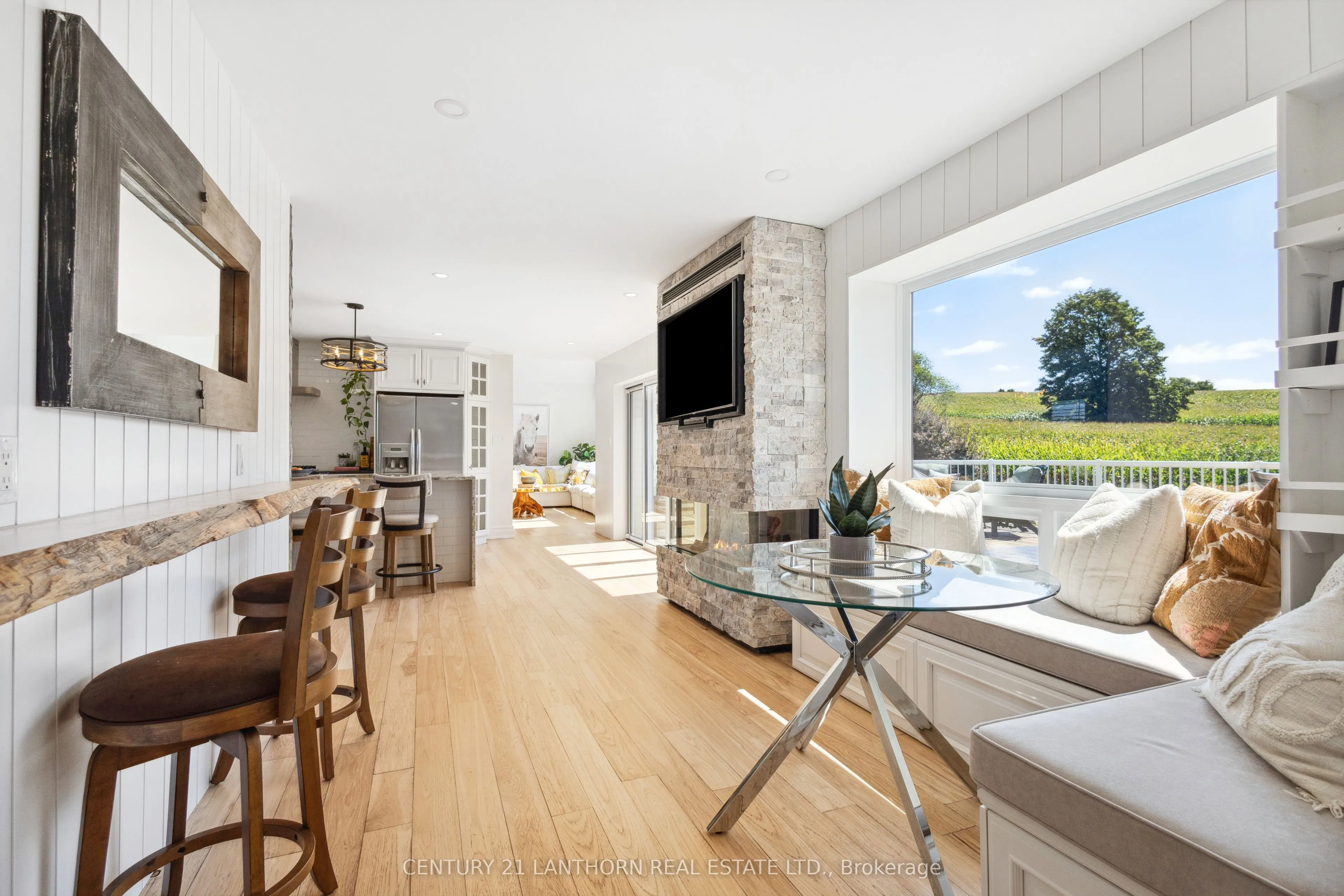 439 Oak Lake Road