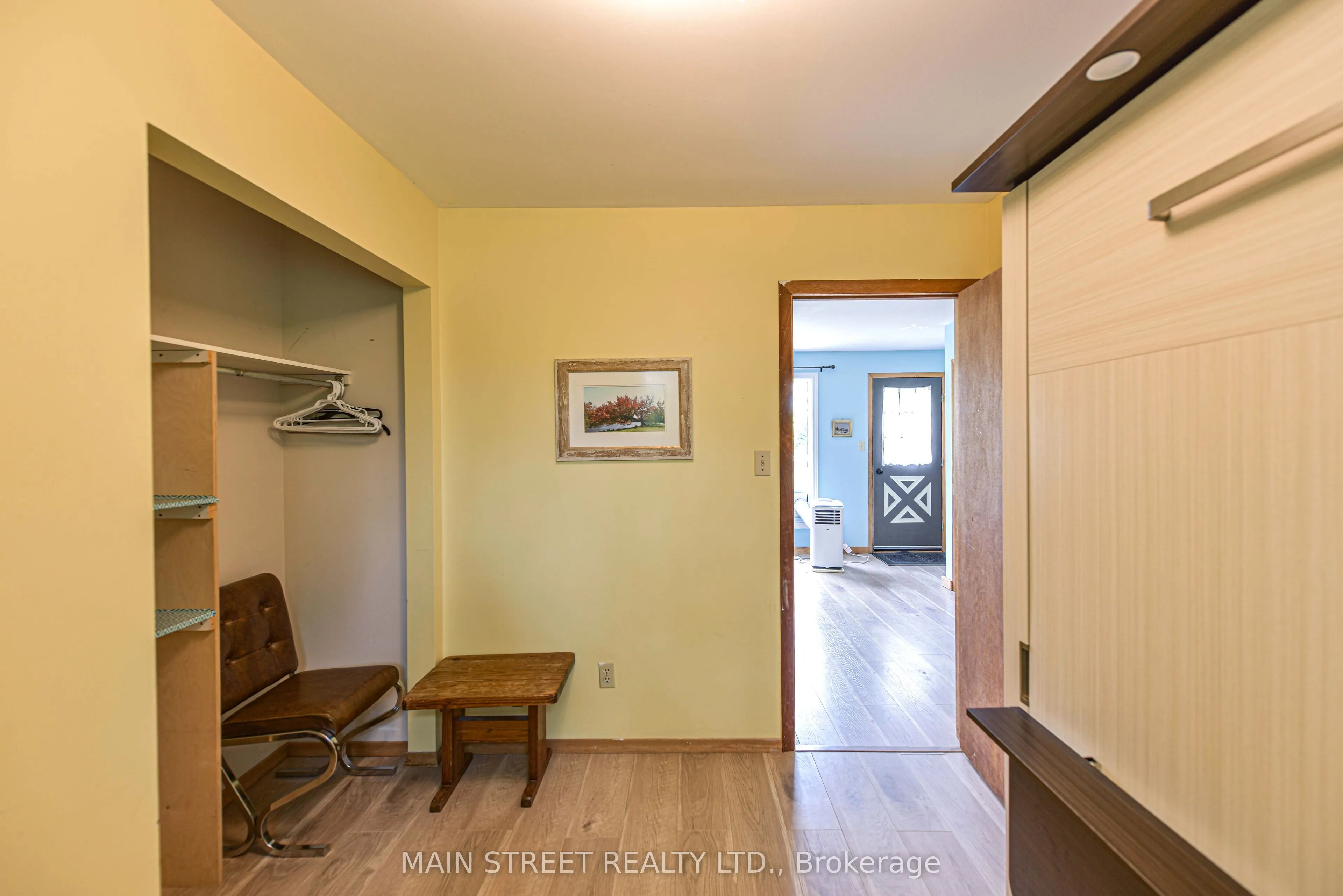 230 Lake Dalrymple Road #20