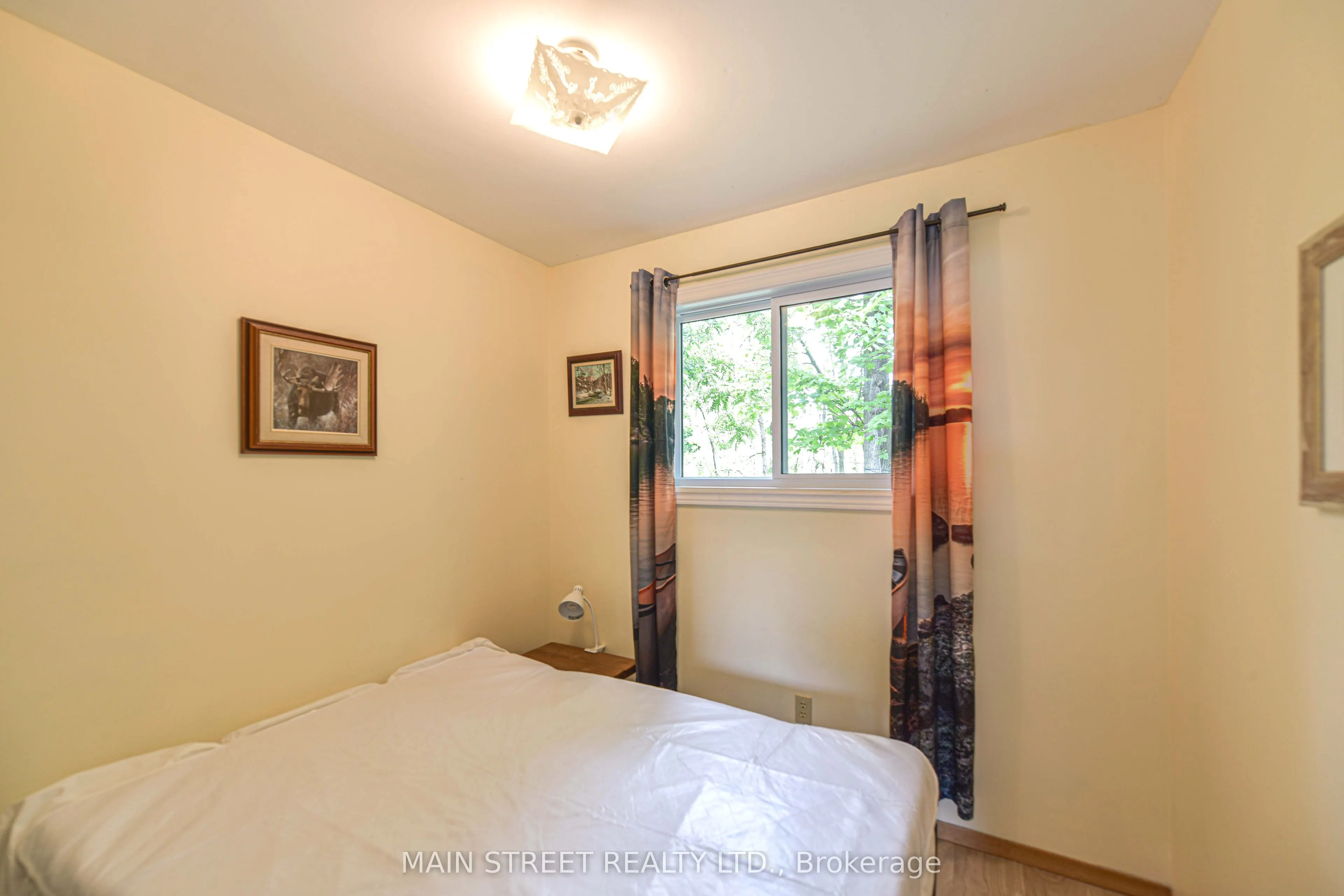 230 Lake Dalrymple Road #20