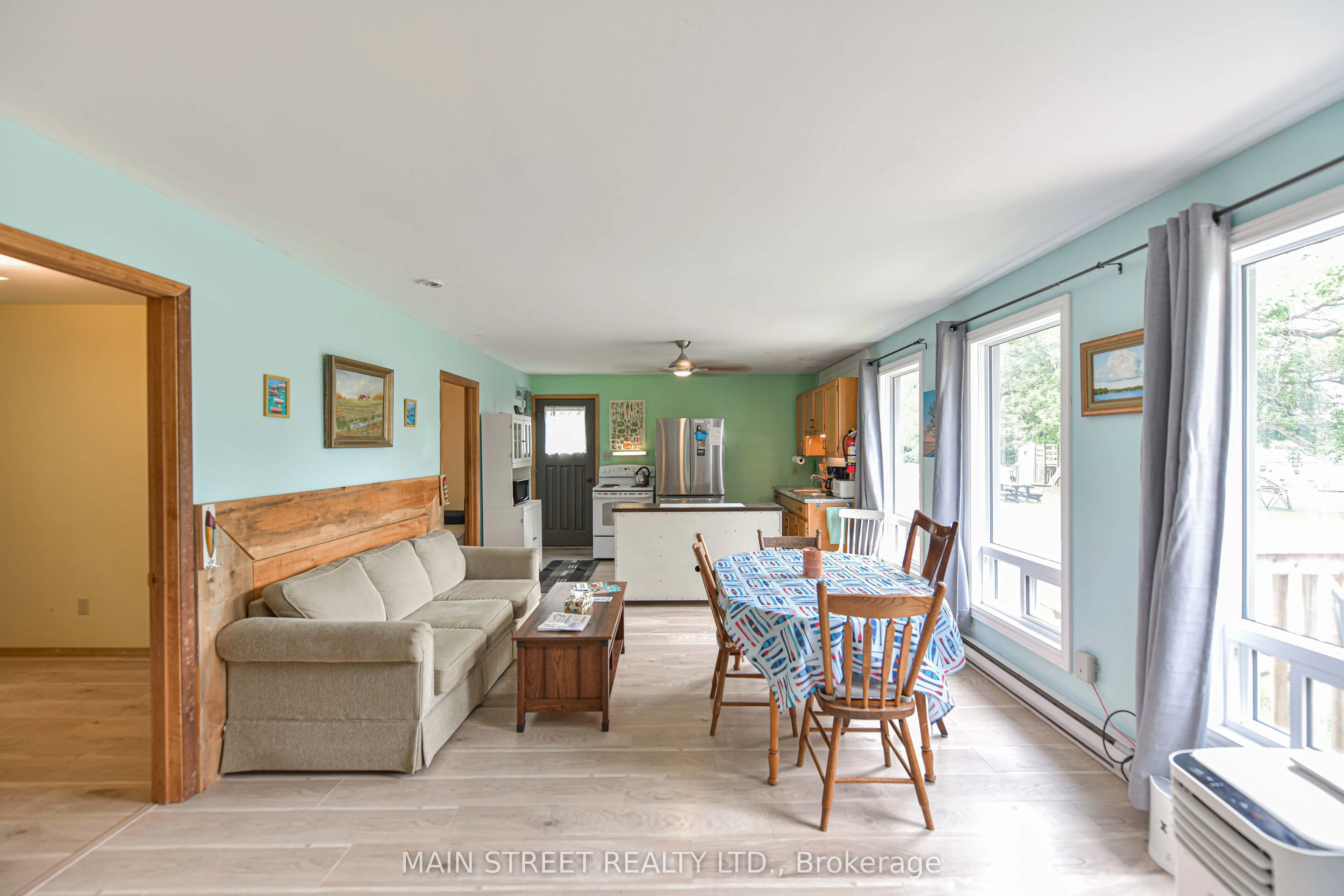 230 Lake Dalrymple Road #20