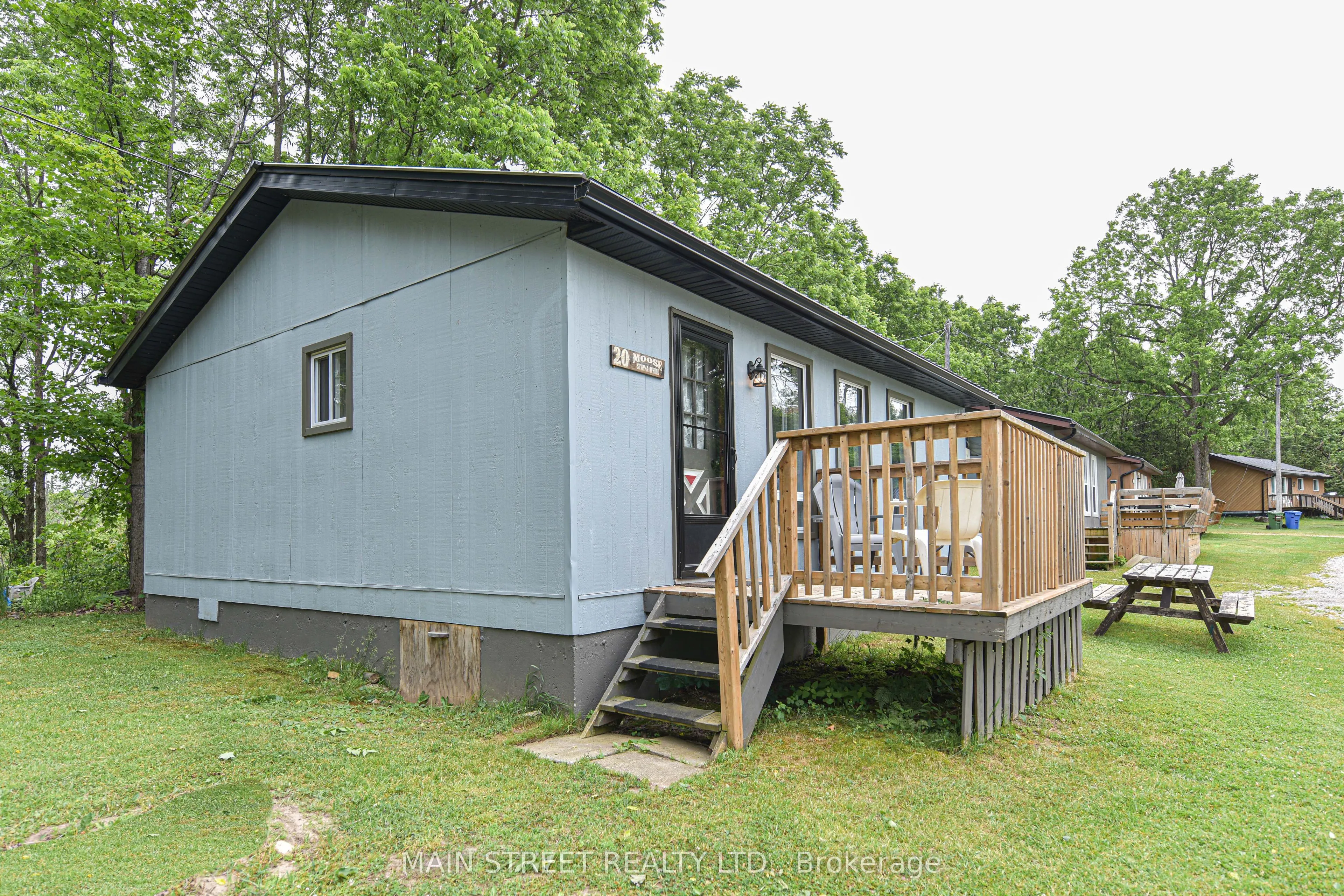 230 Lake Dalrymple Road #20
