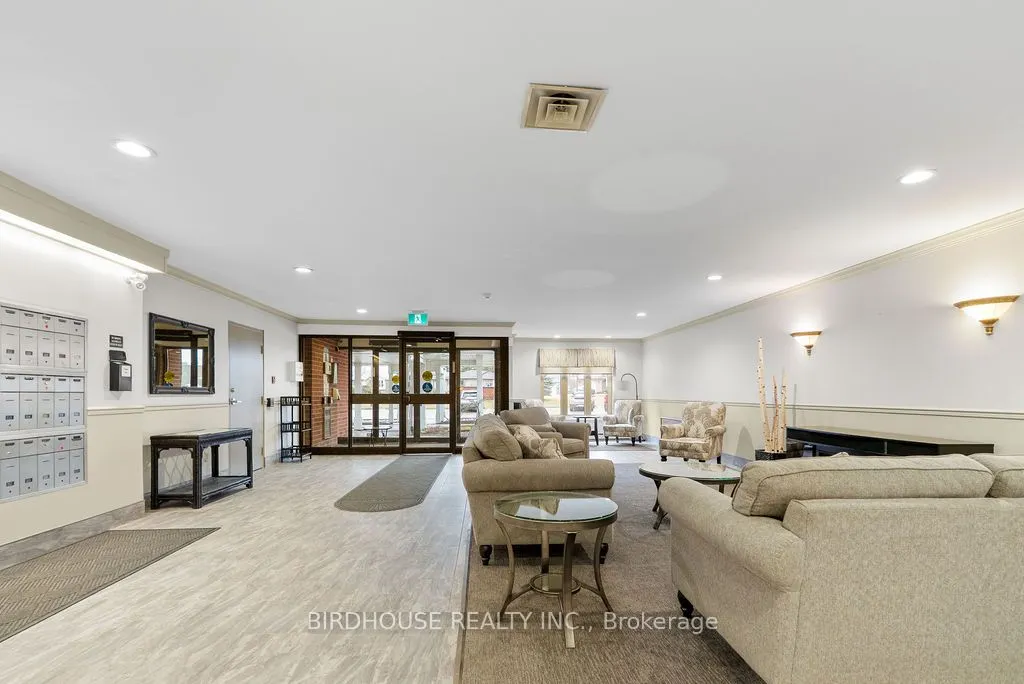 2 Heritage Way, #202