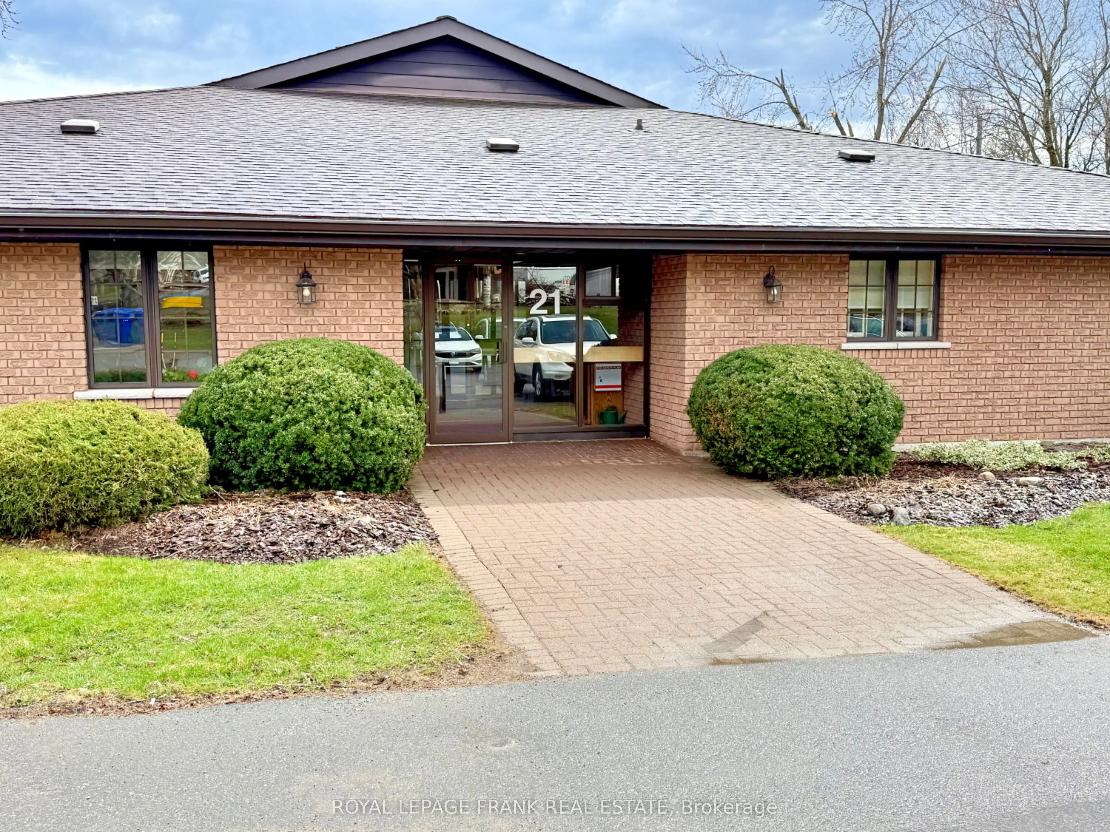 21 Paddock Wood, #1