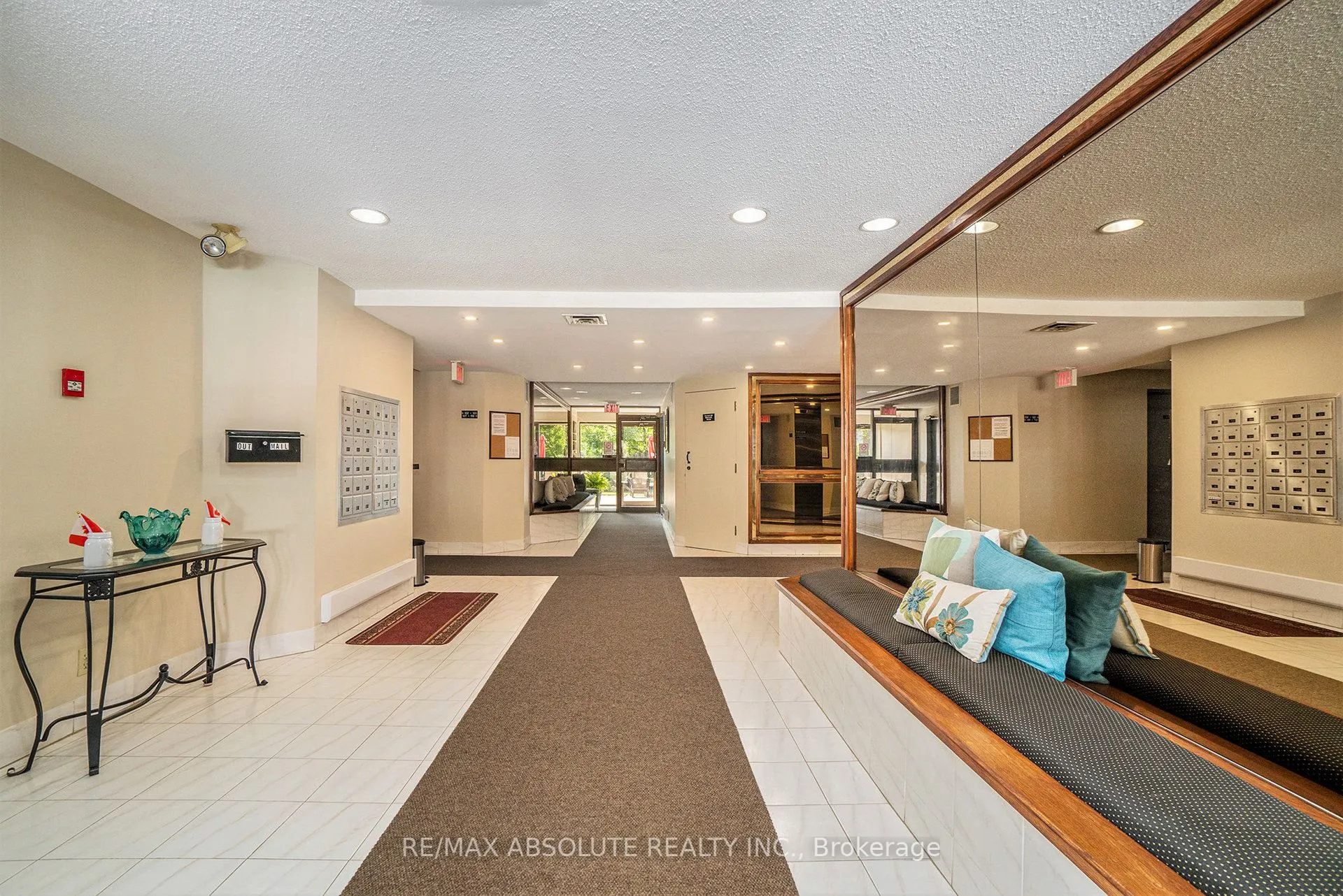 124 Daniel Street S #308
