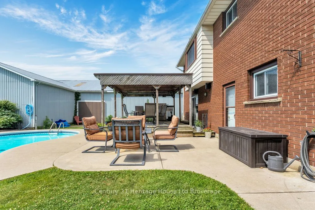 686 Goshen Road