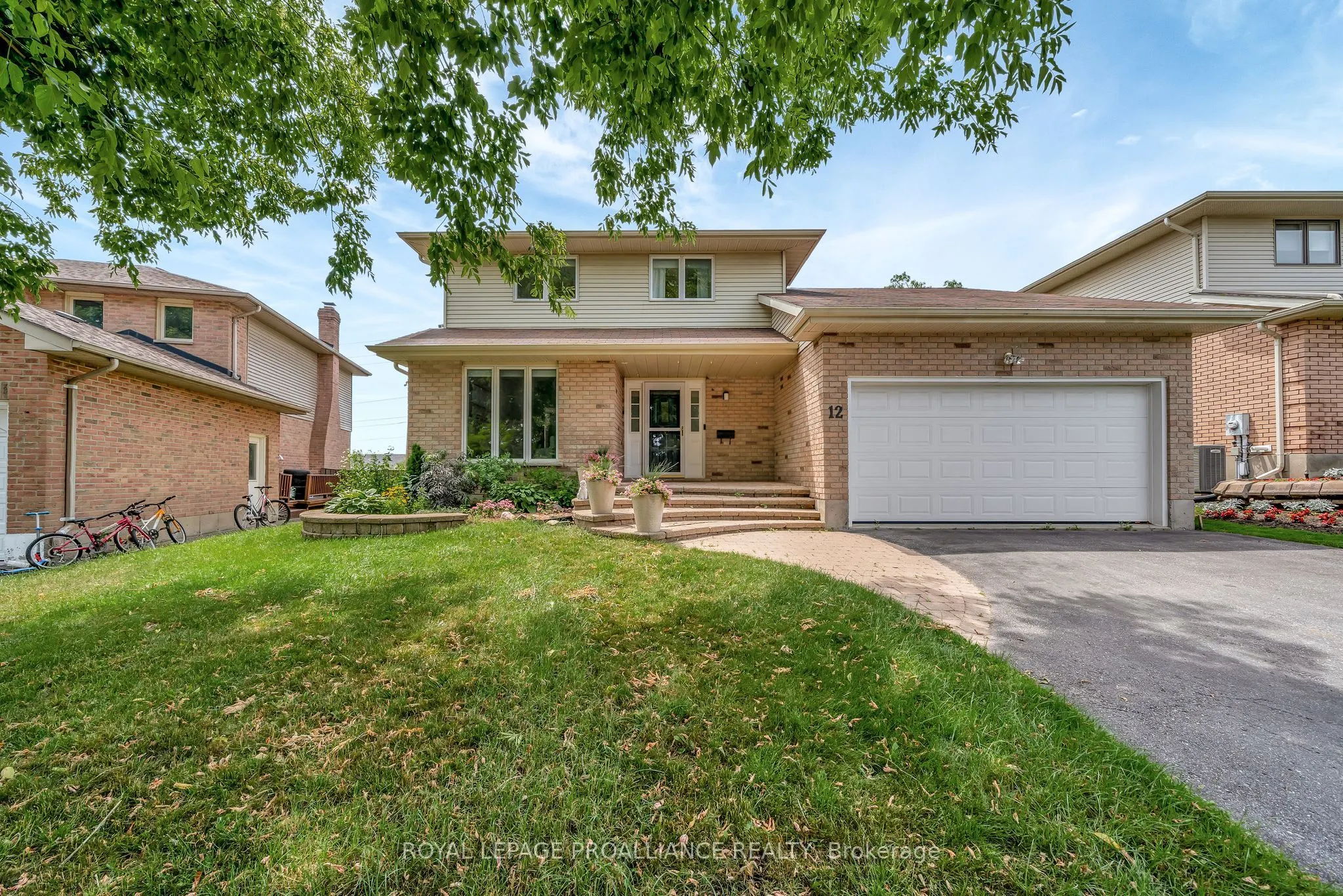 12 Hastings Drive