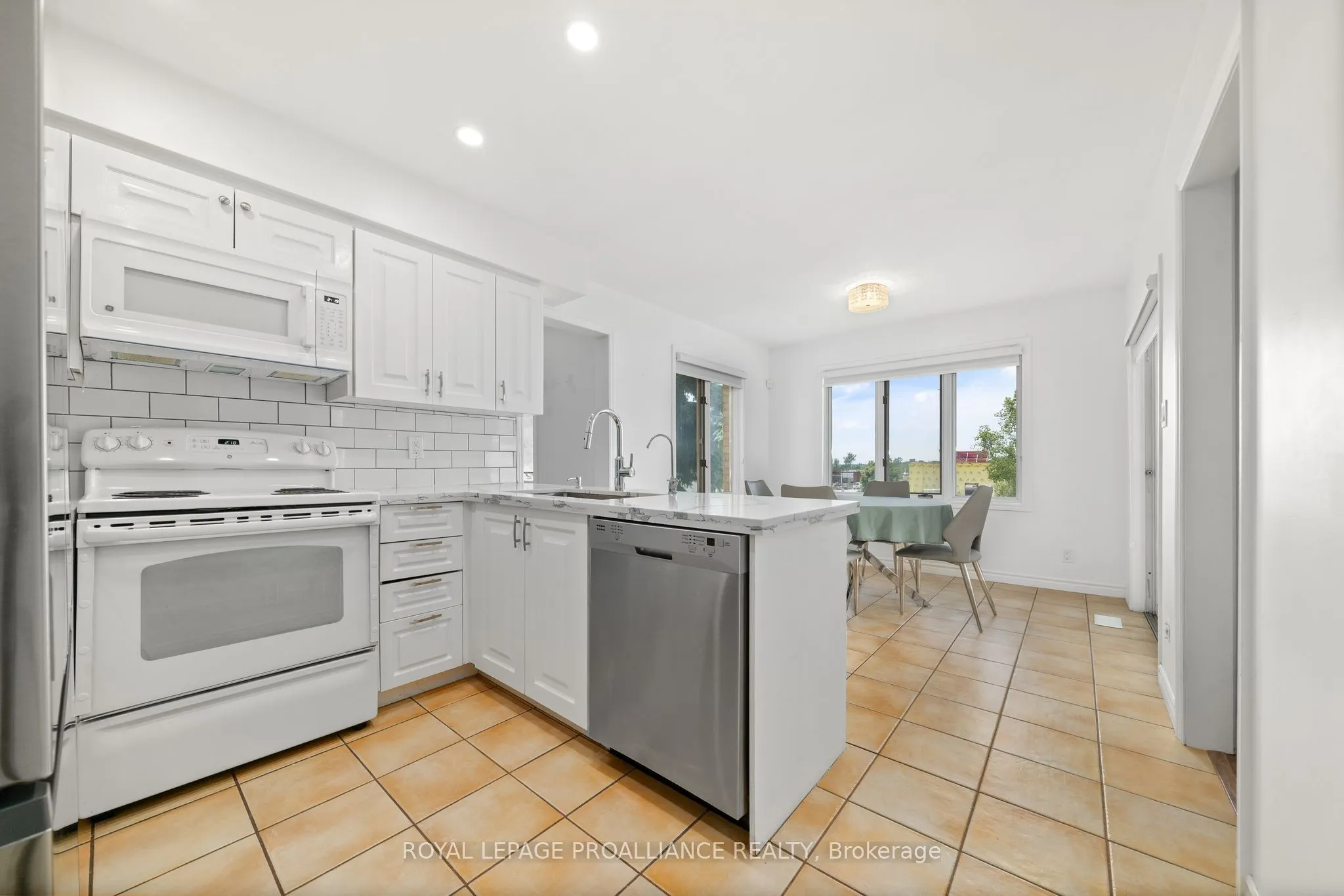 12 Hastings Drive